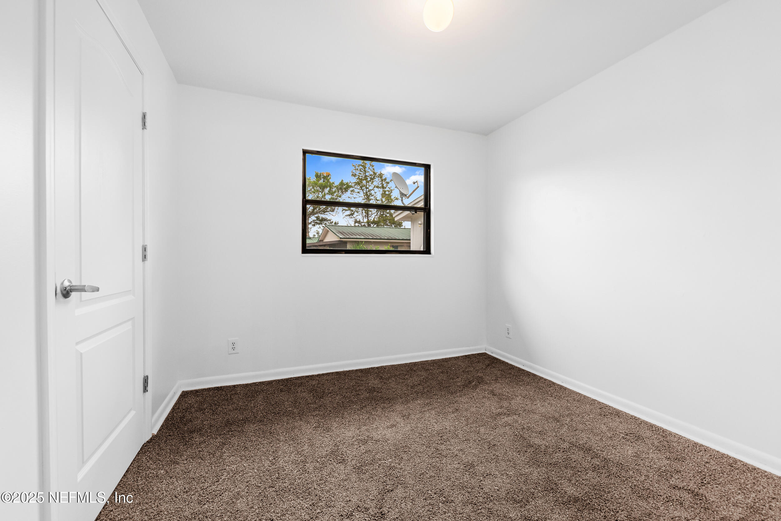 1116 PALISADES Drive