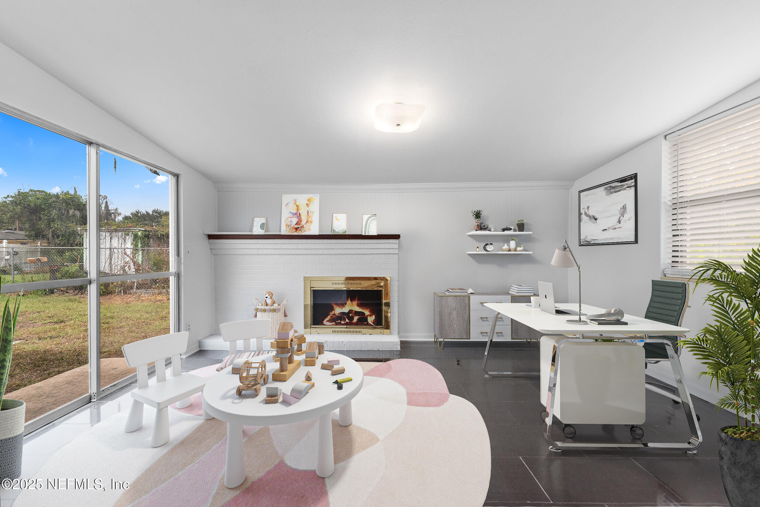 1116 PALISADES Drive