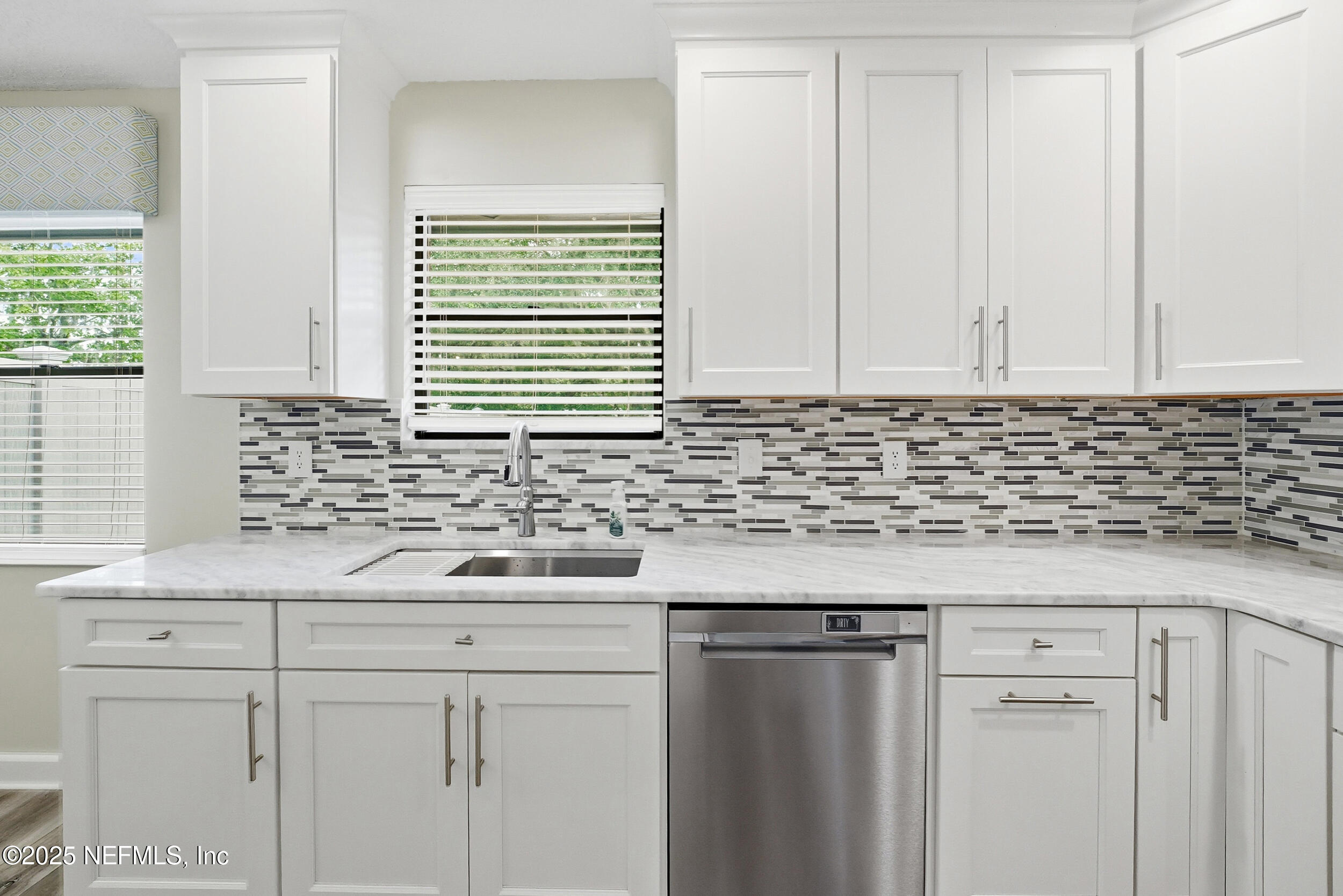 1627 RIVERGATE Trail