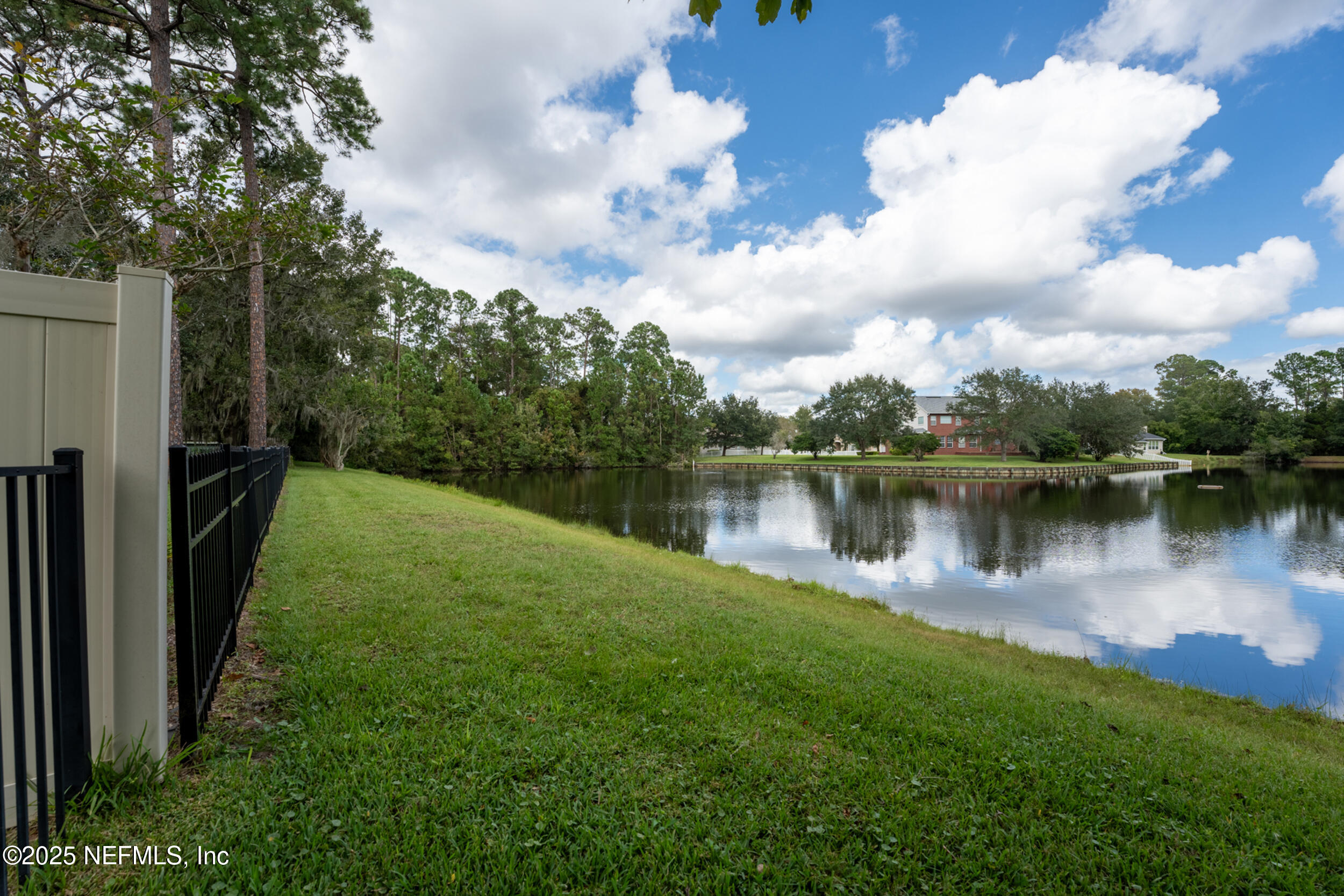 1627 RIVERGATE Trail