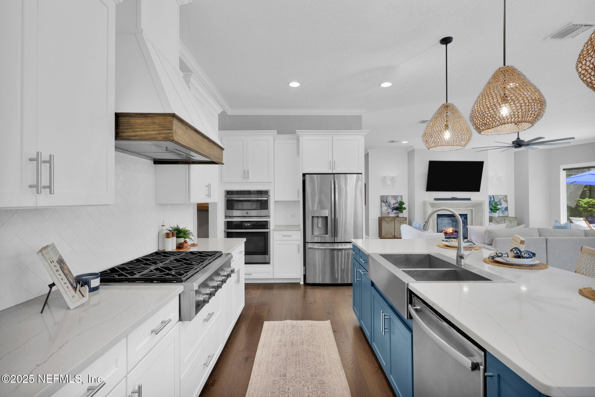 125 TIMBERCREEK Drive