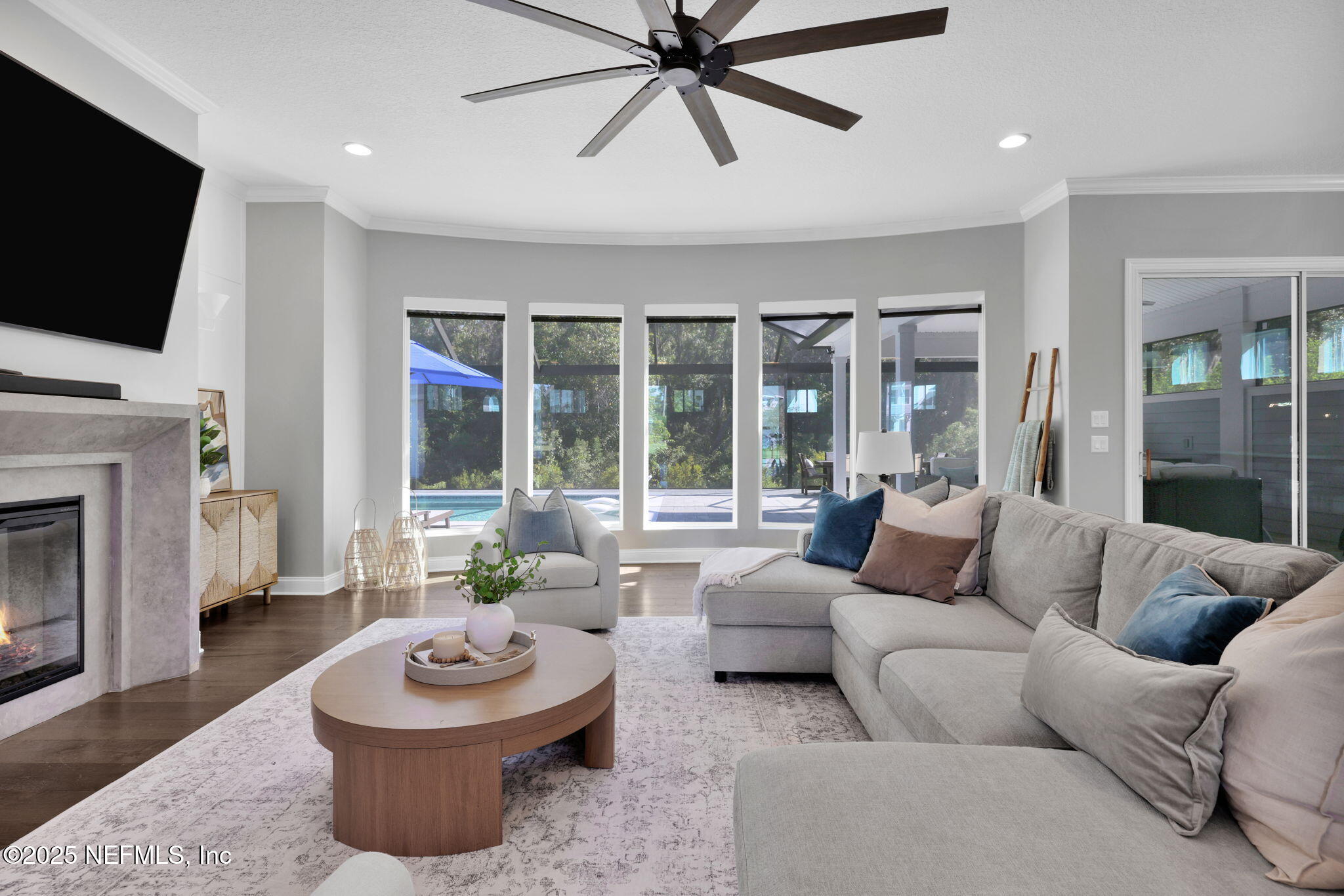 125 TIMBERCREEK Drive