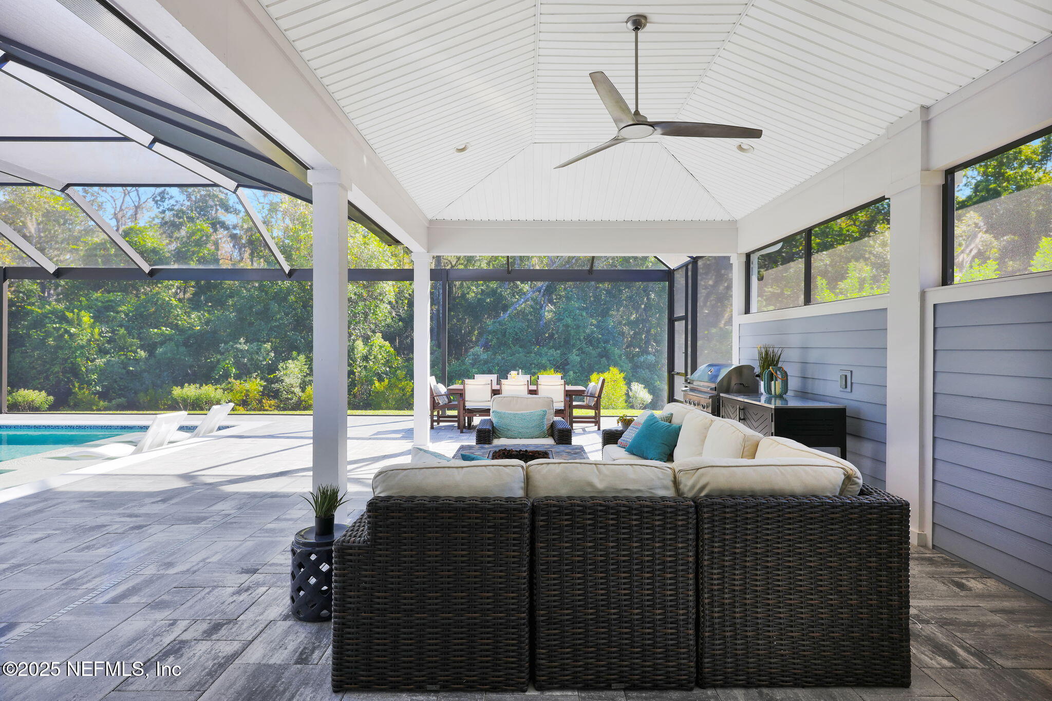 125 TIMBERCREEK Drive