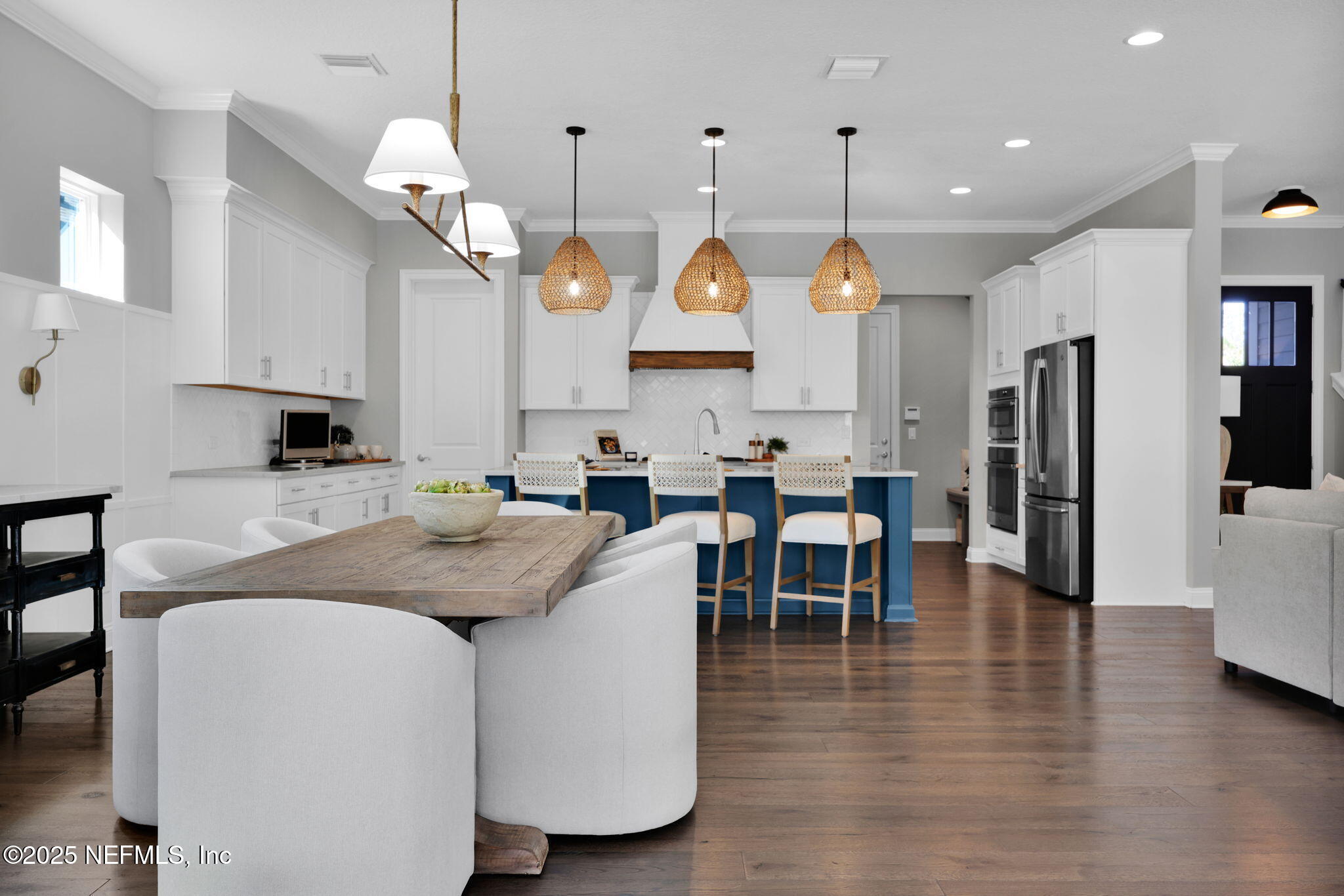 125 TIMBERCREEK Drive