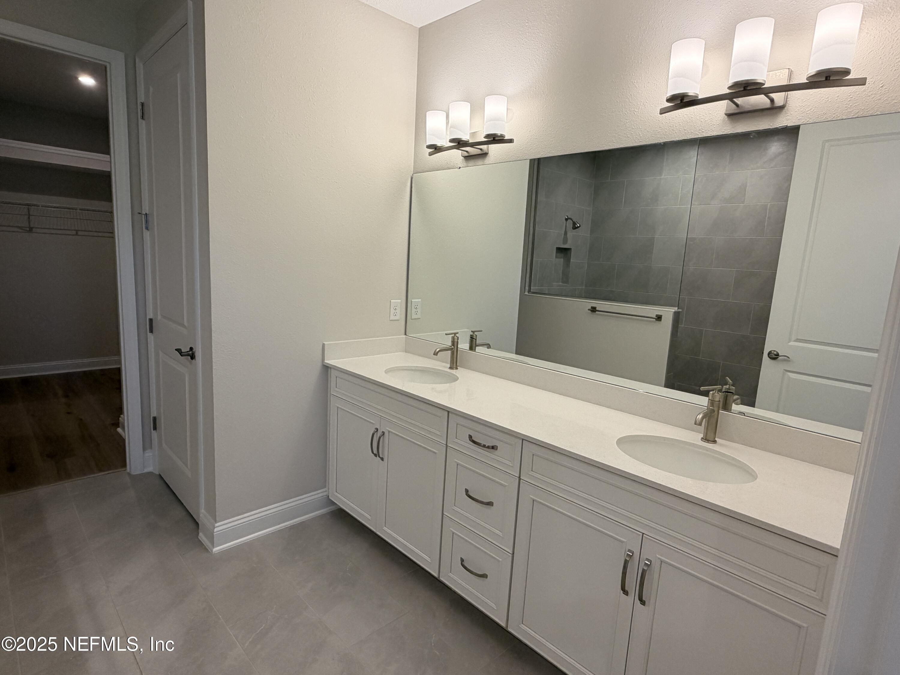 381 PELTON Place, St. Johns