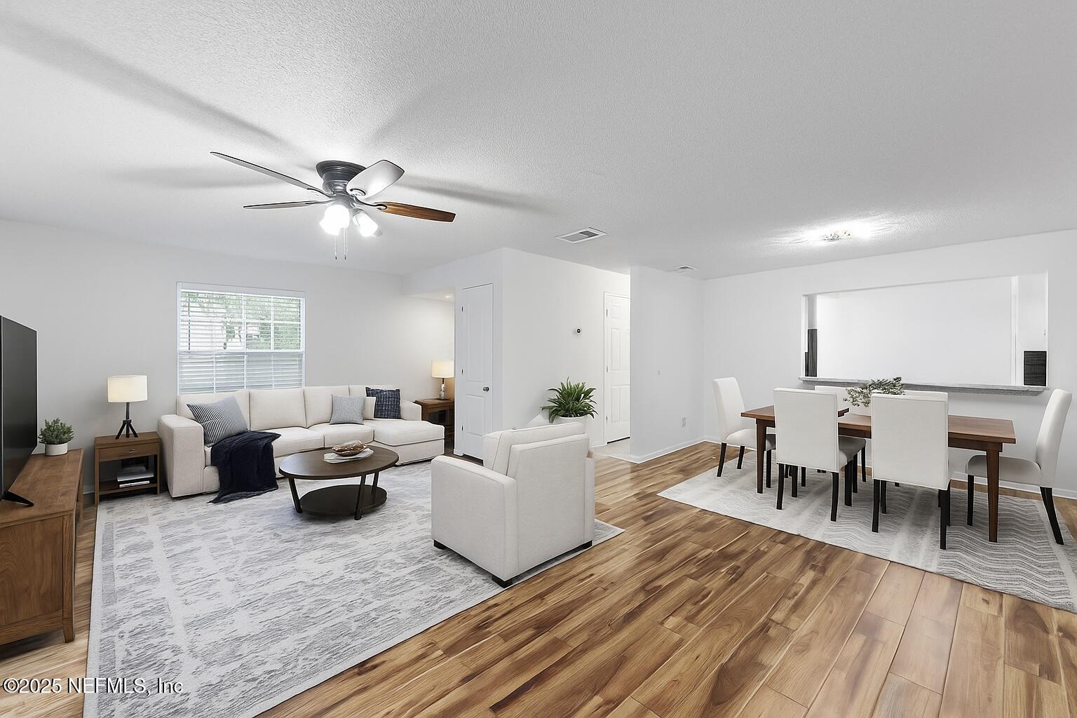 3911 MEADOWVIEW Drive N