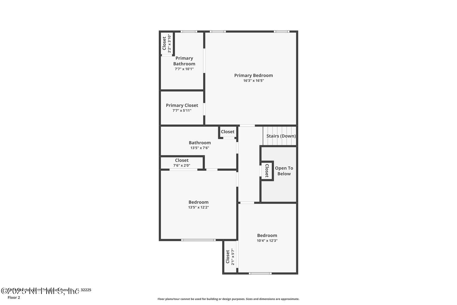 3911 MEADOWVIEW Drive N