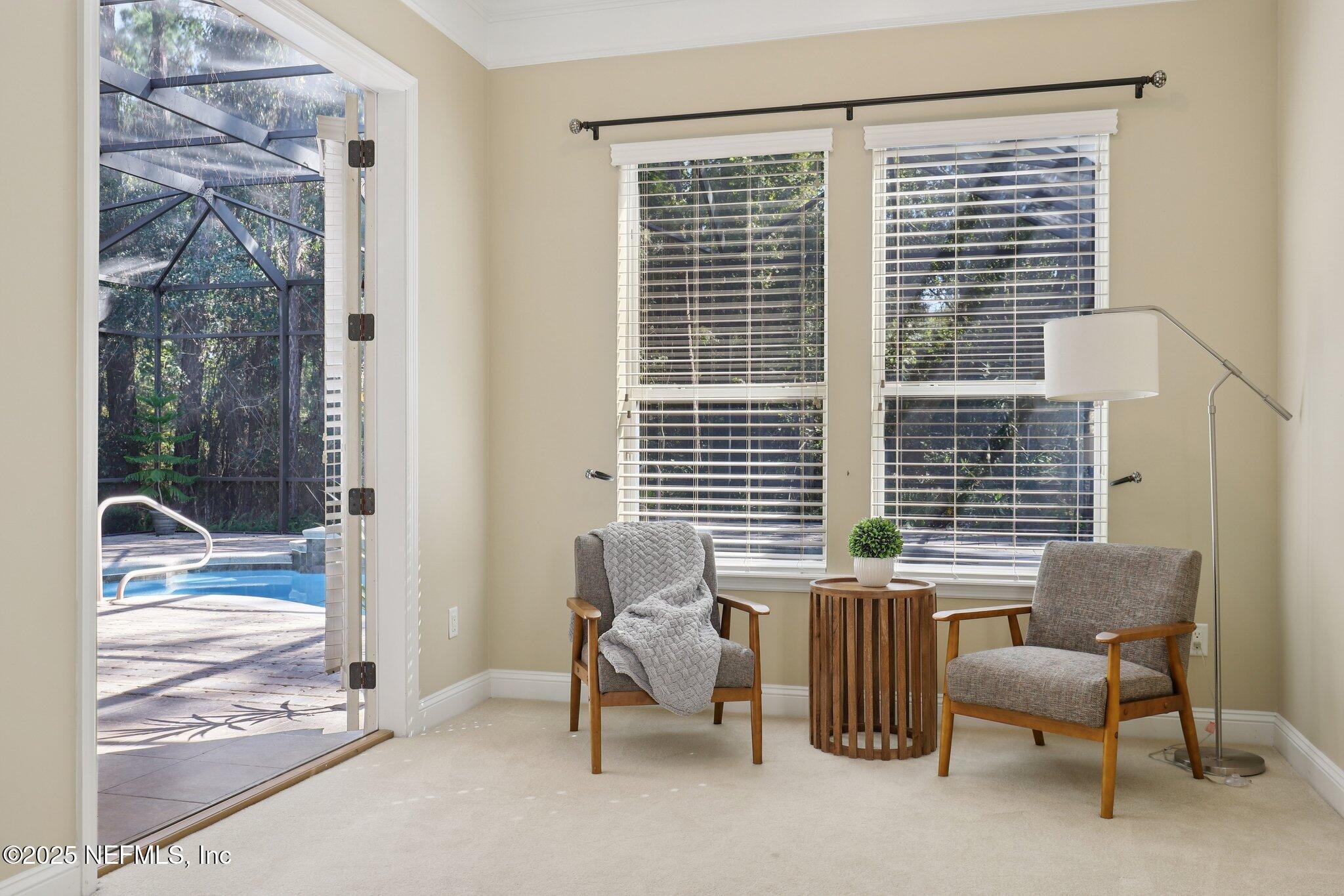 1113 DANDRIDGE Lane E