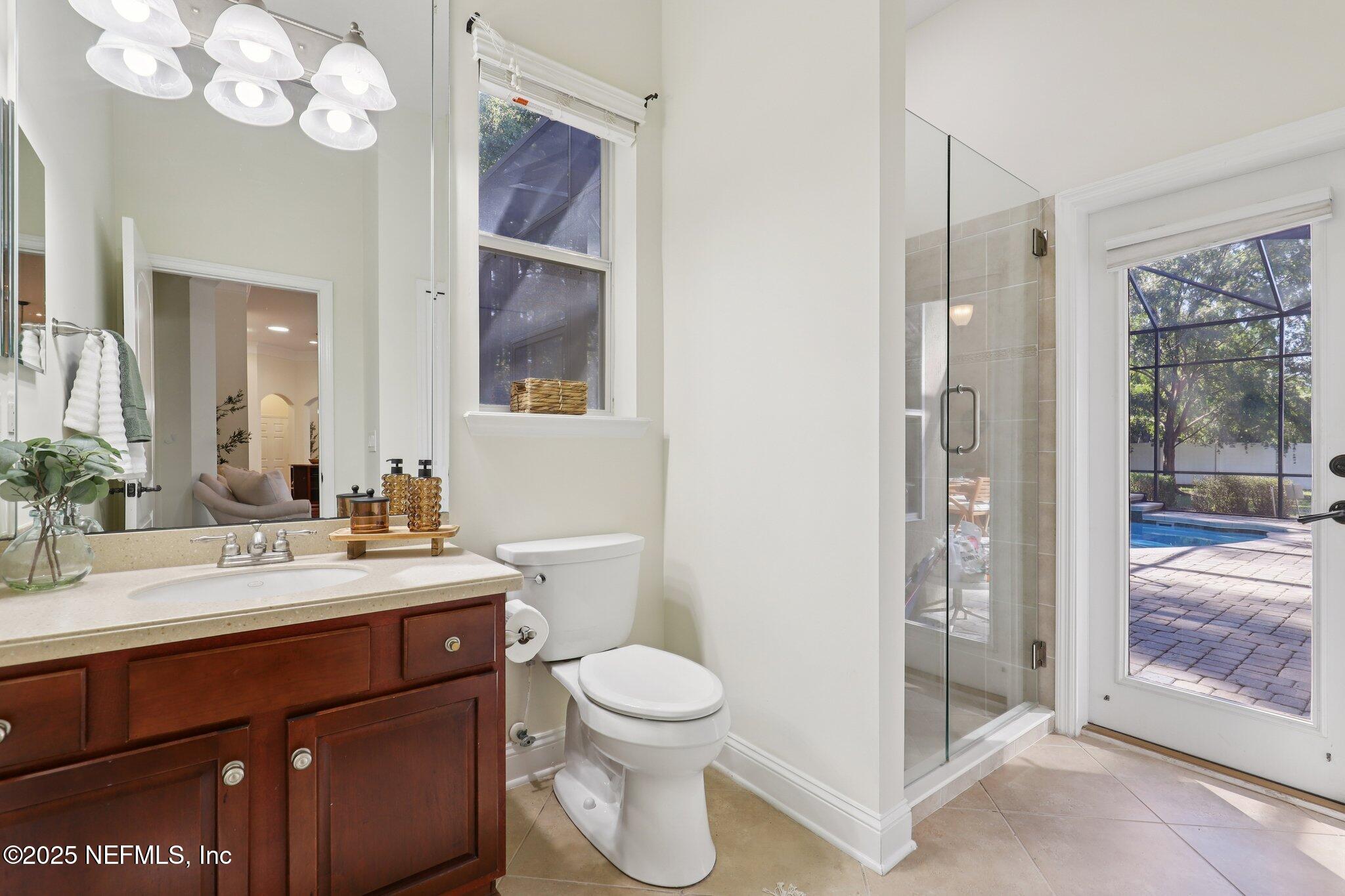 1113 DANDRIDGE Lane E