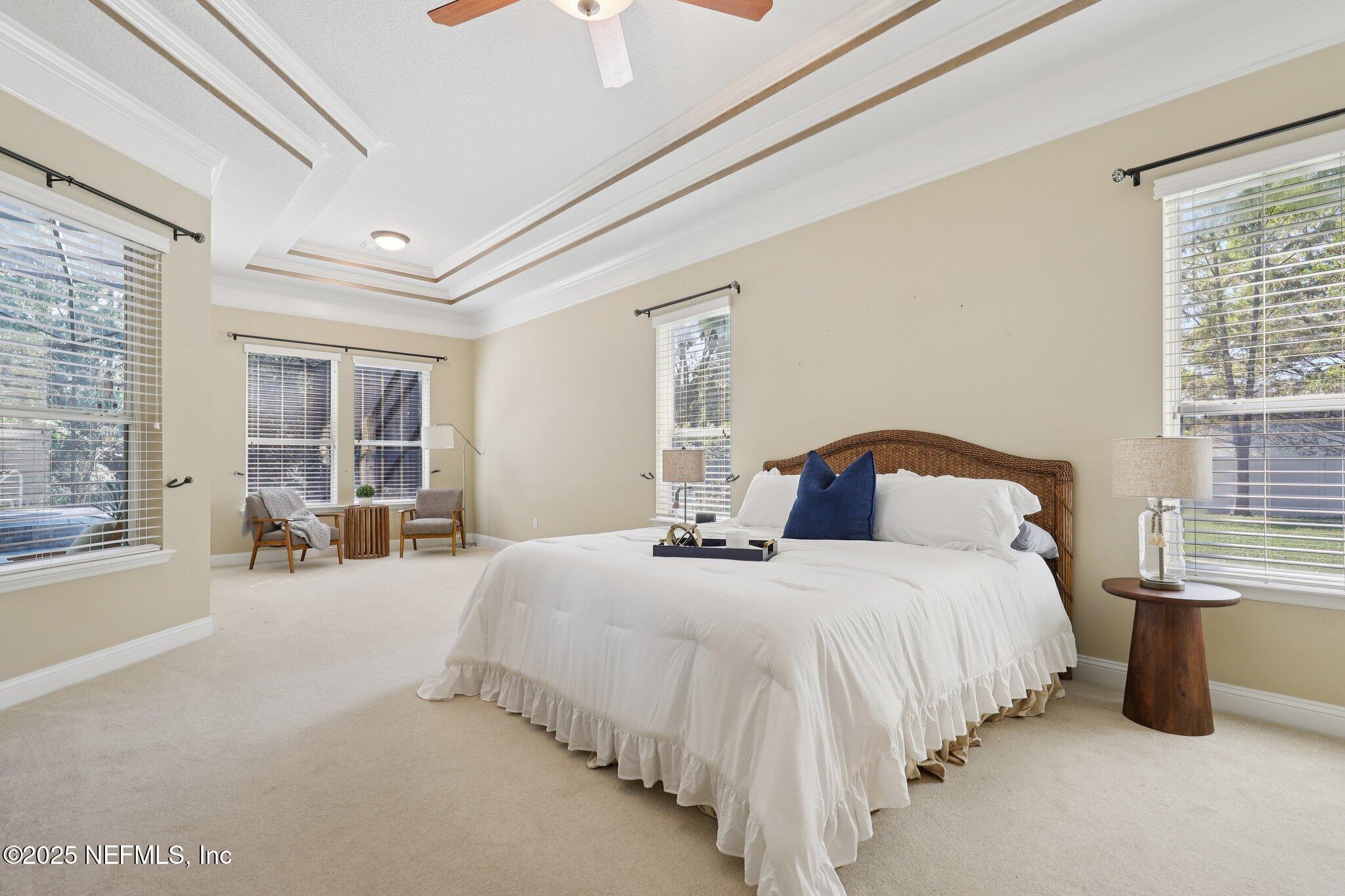 1113 DANDRIDGE Lane E