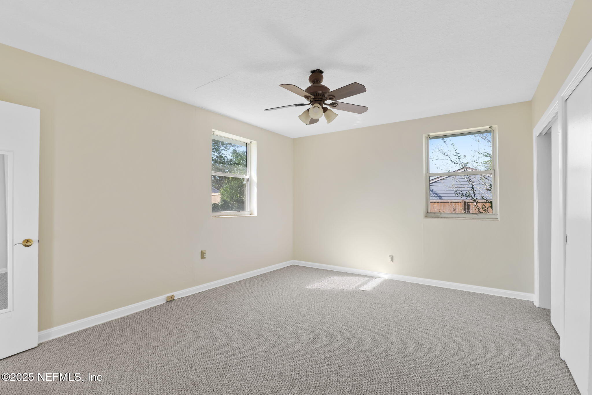 4218 ROSEWOOD Avenue