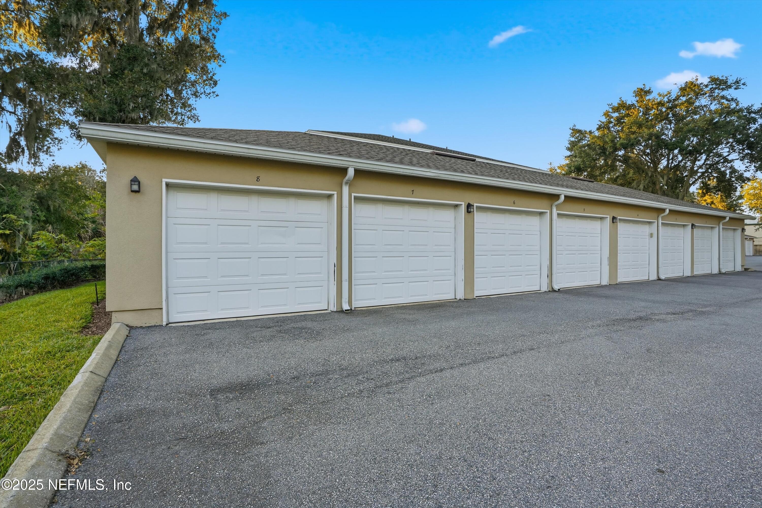 57 JARDIN DE MER Place, 57