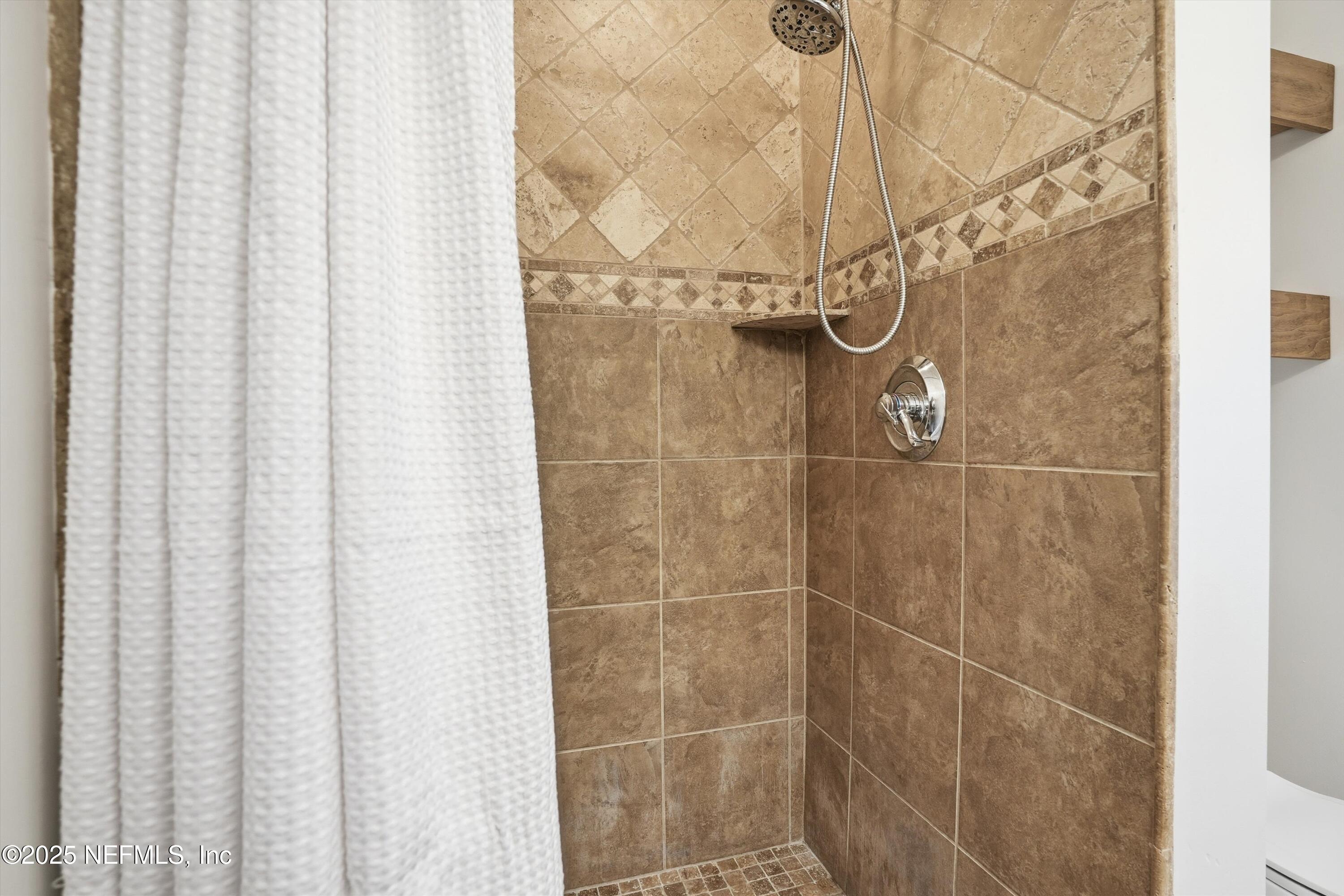 57 JARDIN DE MER Place, 57