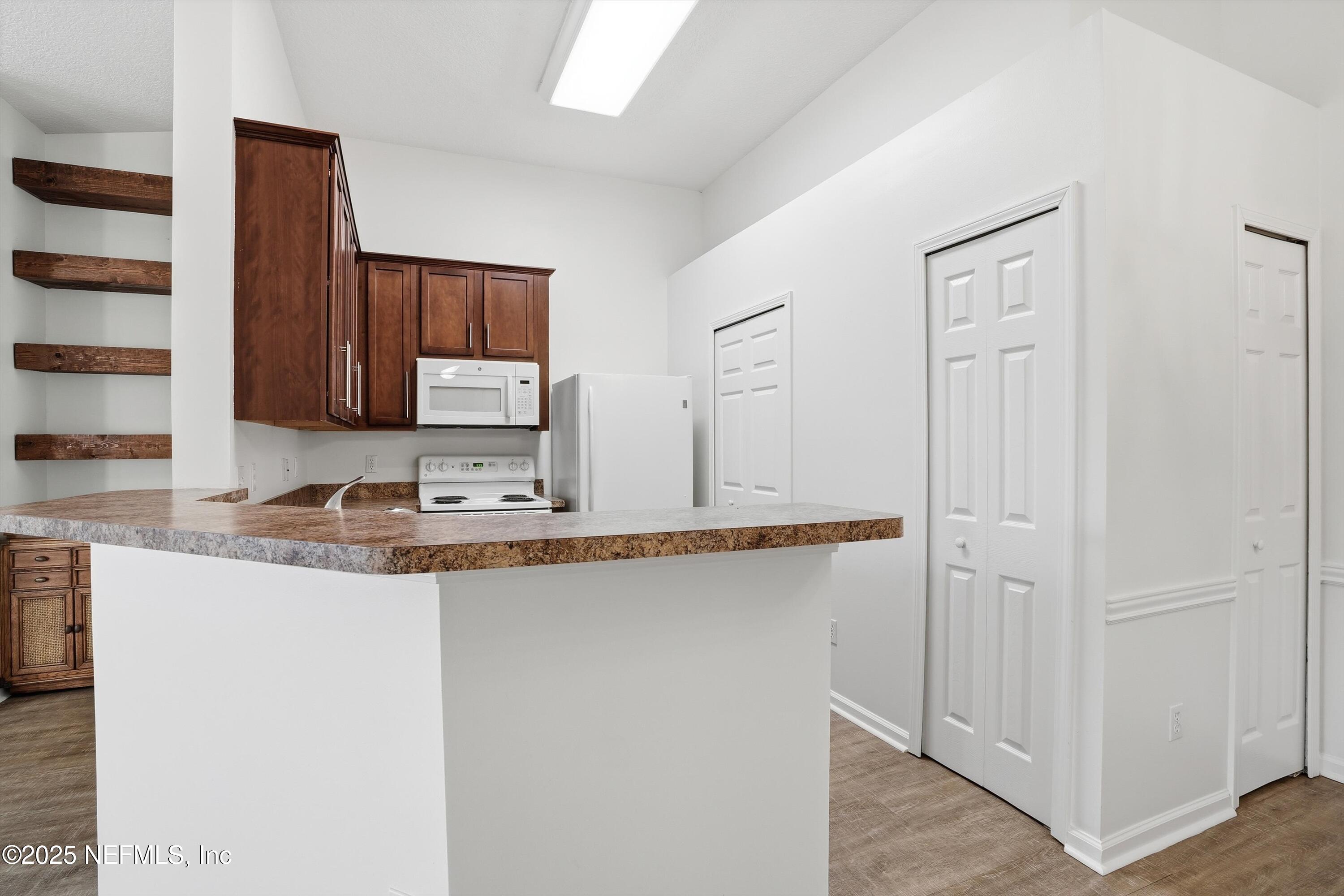 57 JARDIN DE MER Place, 57