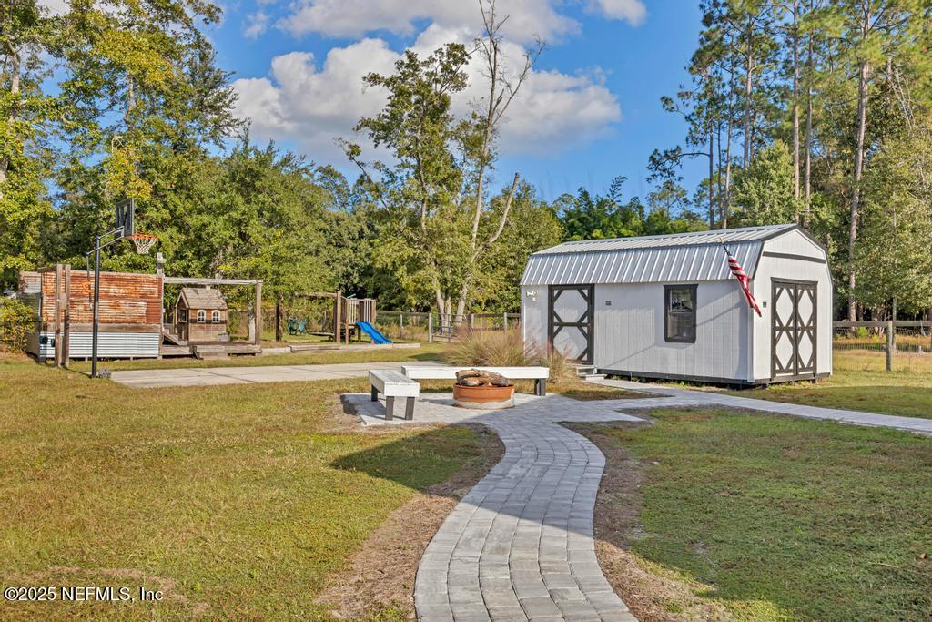 1417 MARLEE Road, St. Johns