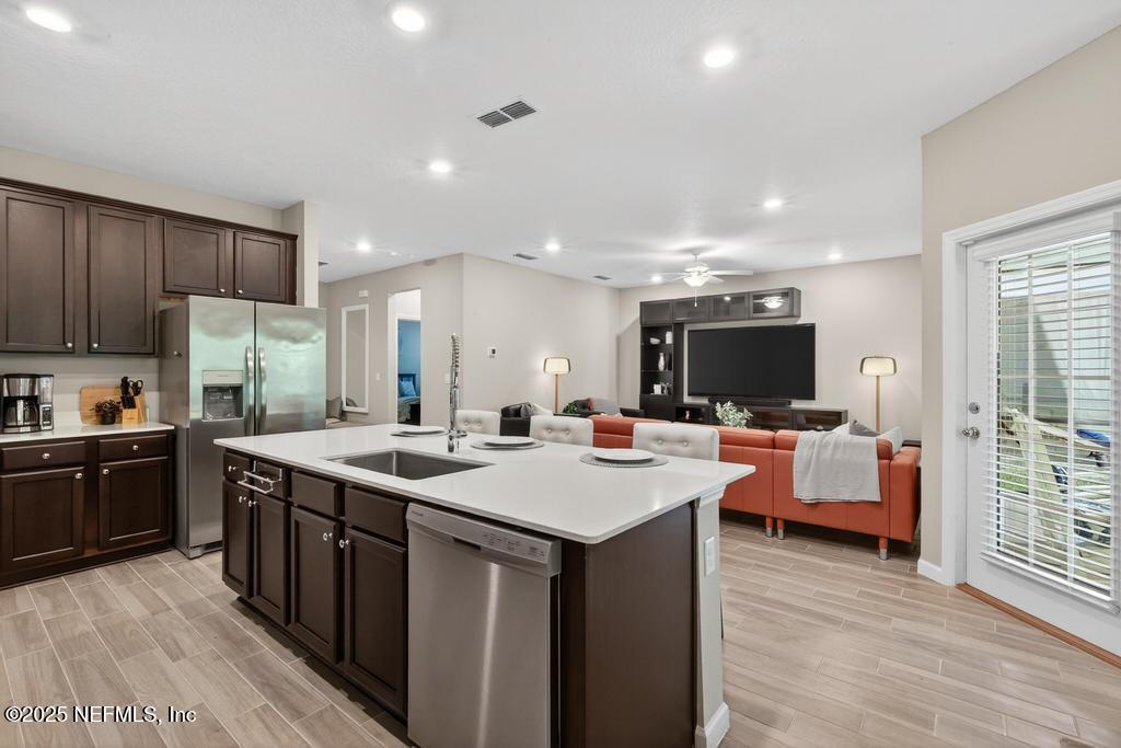 12156 BLOCKHOUSE CREEK Court