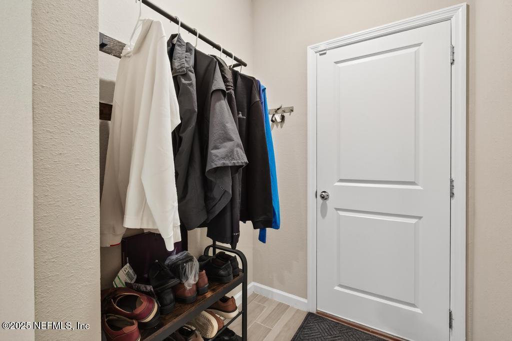 12156 BLOCKHOUSE CREEK Court