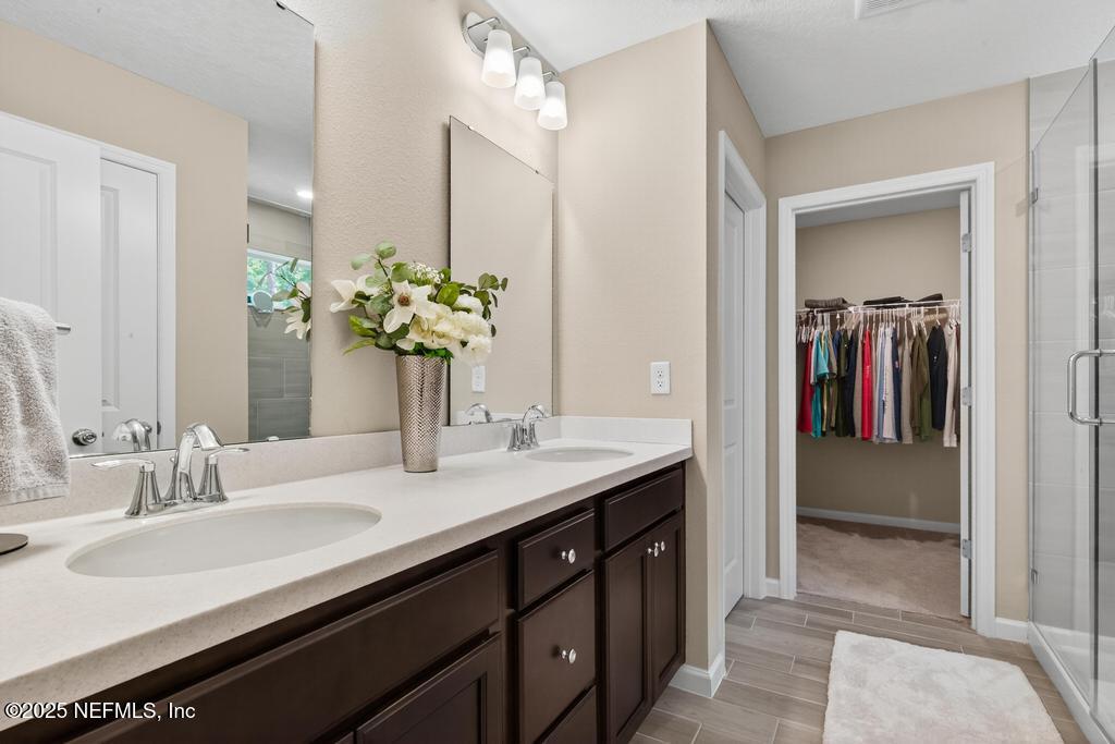 12156 BLOCKHOUSE CREEK Court