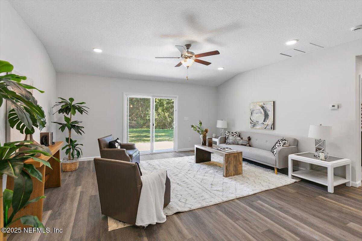 13175 YELLOW BLUFF Road