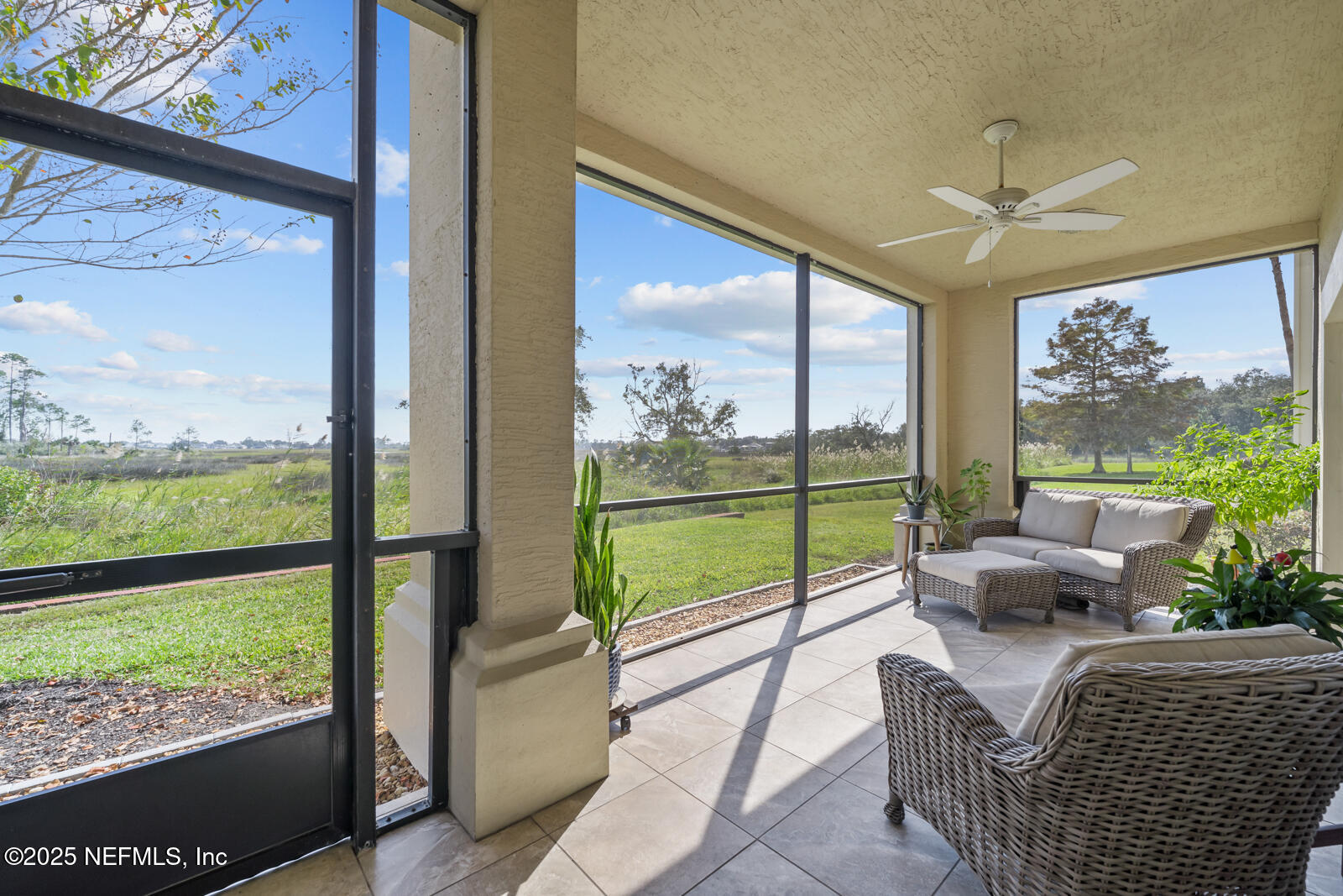 13846 ATLANTIC Boulevard, 806