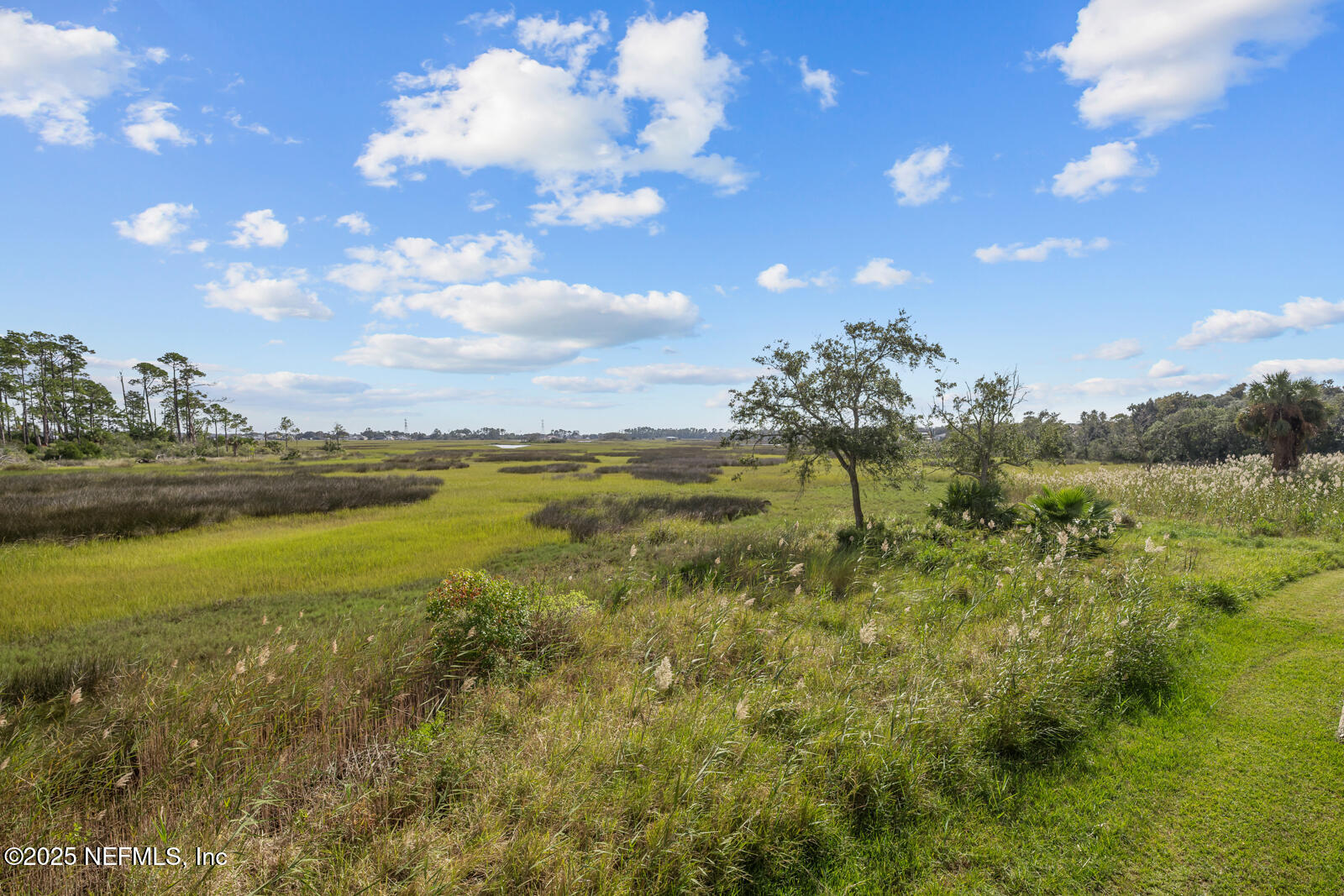 13846 ATLANTIC Boulevard, 806