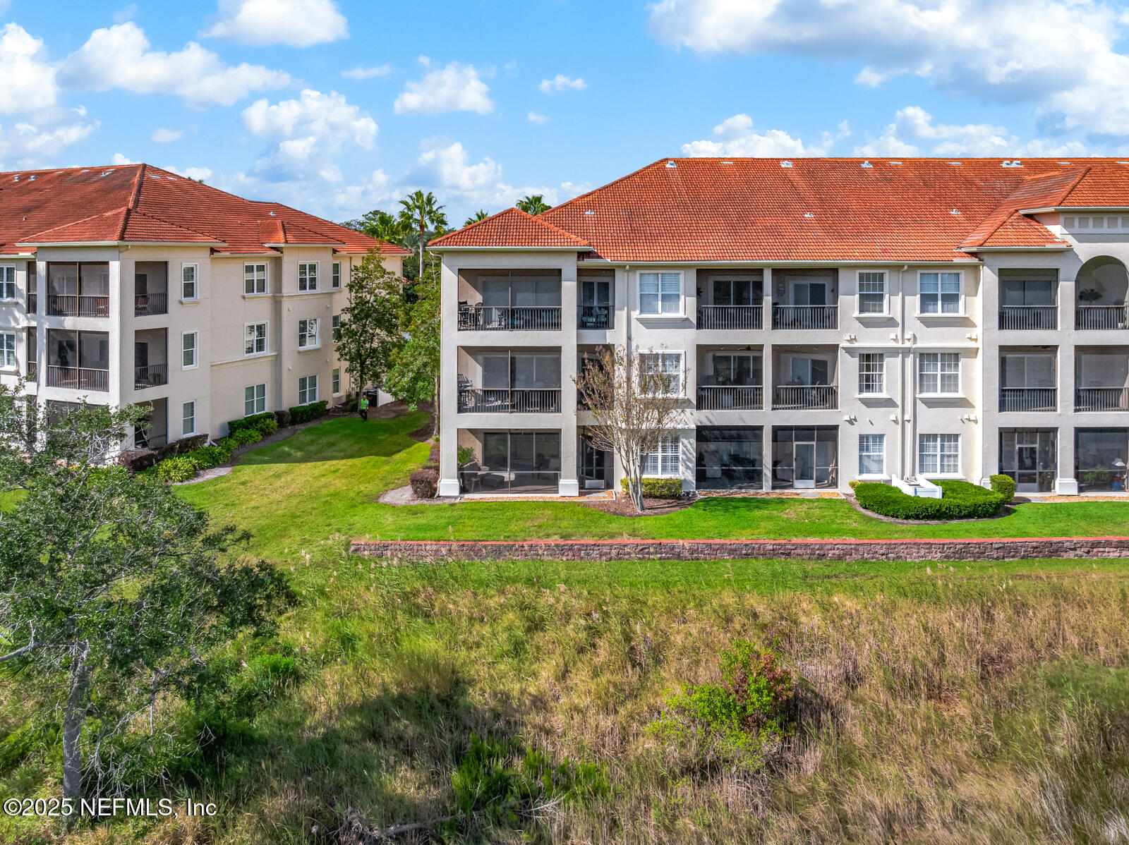 13846 ATLANTIC Boulevard, 806