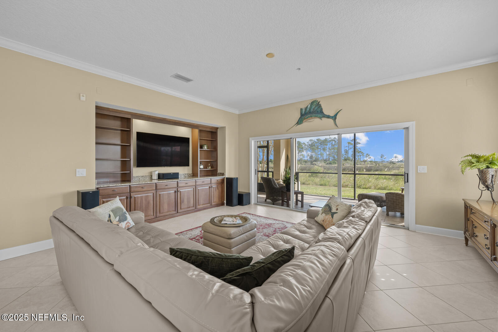 13846 ATLANTIC Boulevard, 806