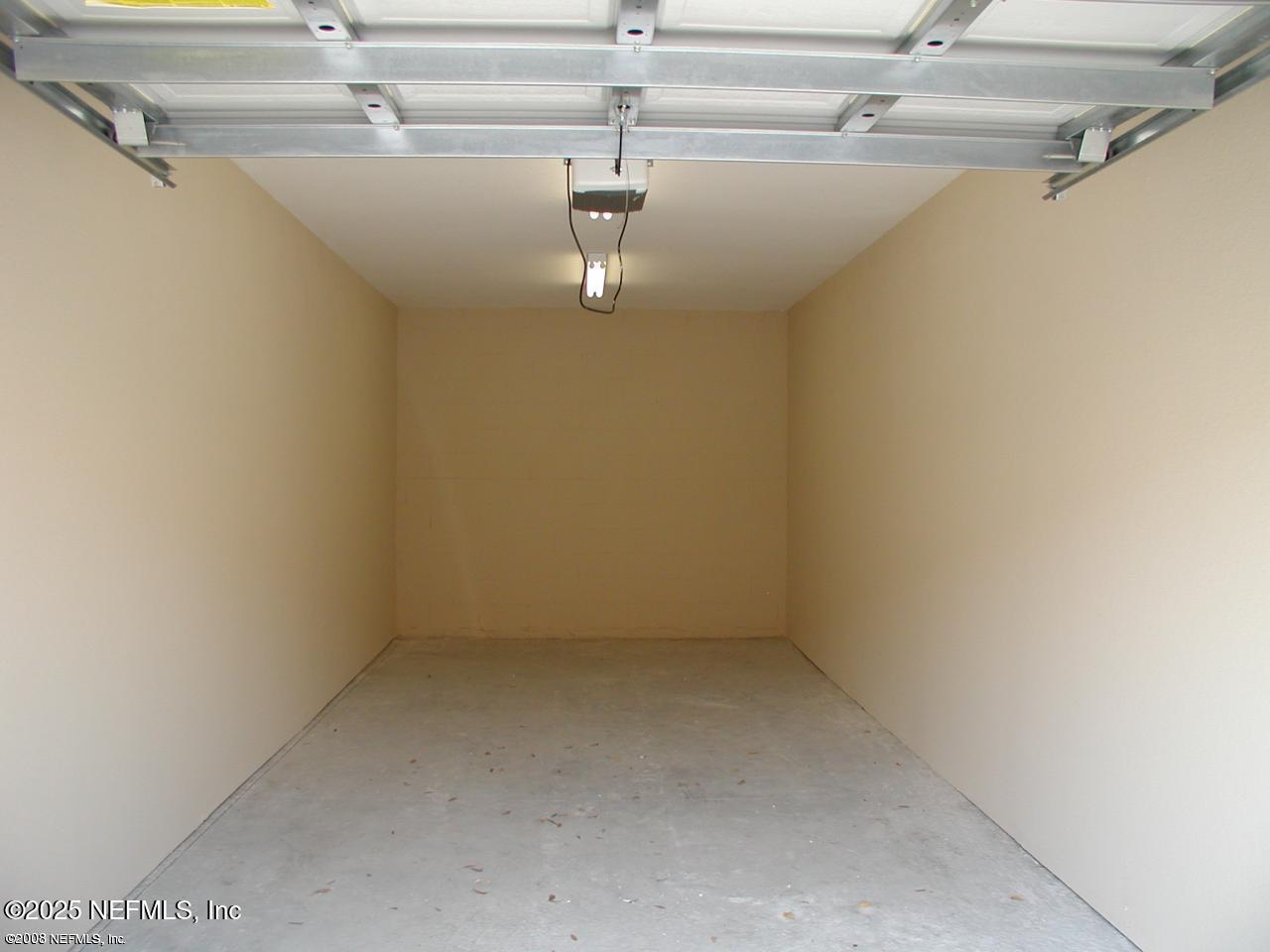 13846 ATLANTIC Boulevard, 806