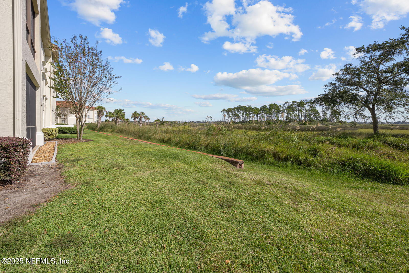 13846 ATLANTIC Boulevard, 806