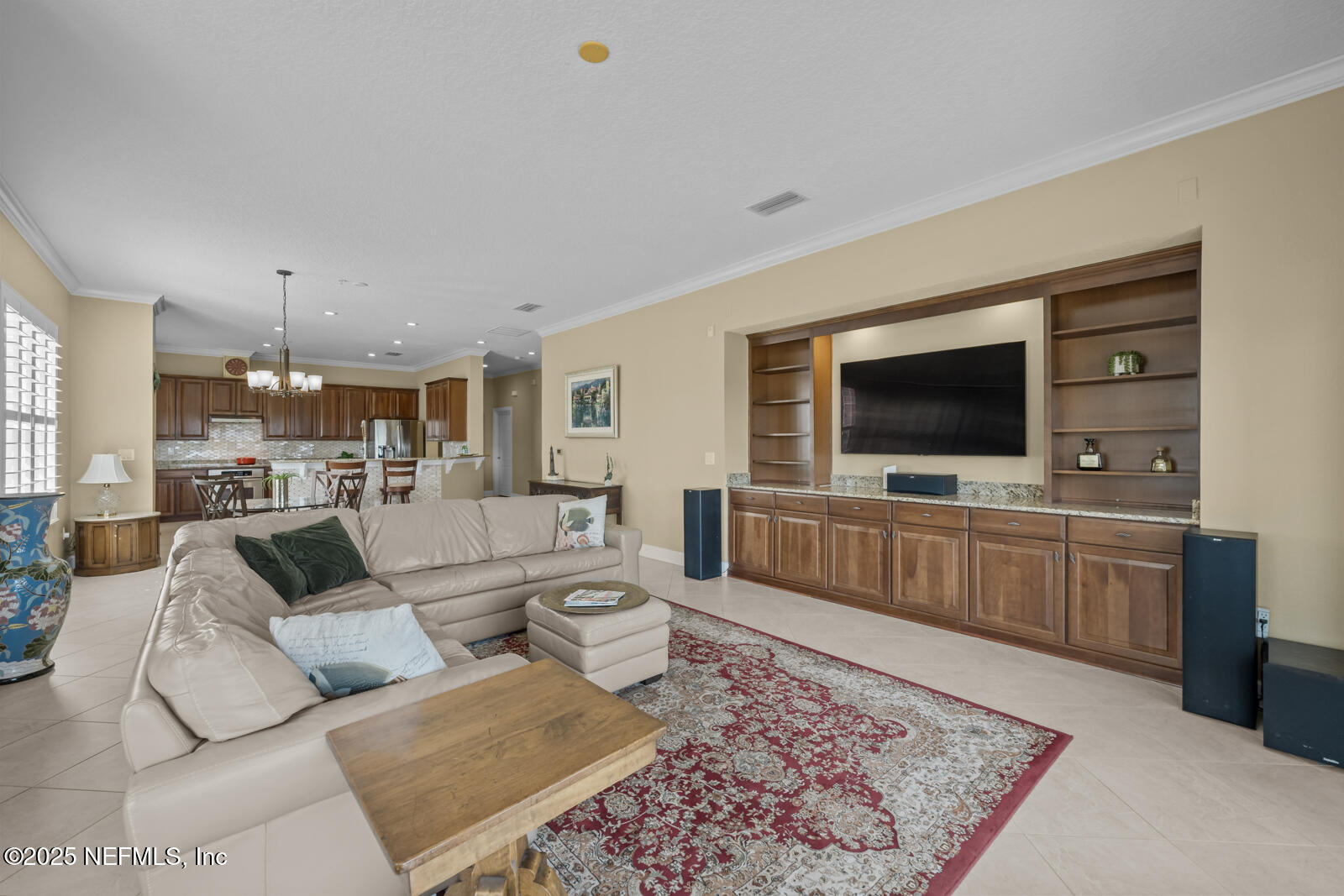 13846 ATLANTIC Boulevard, 806