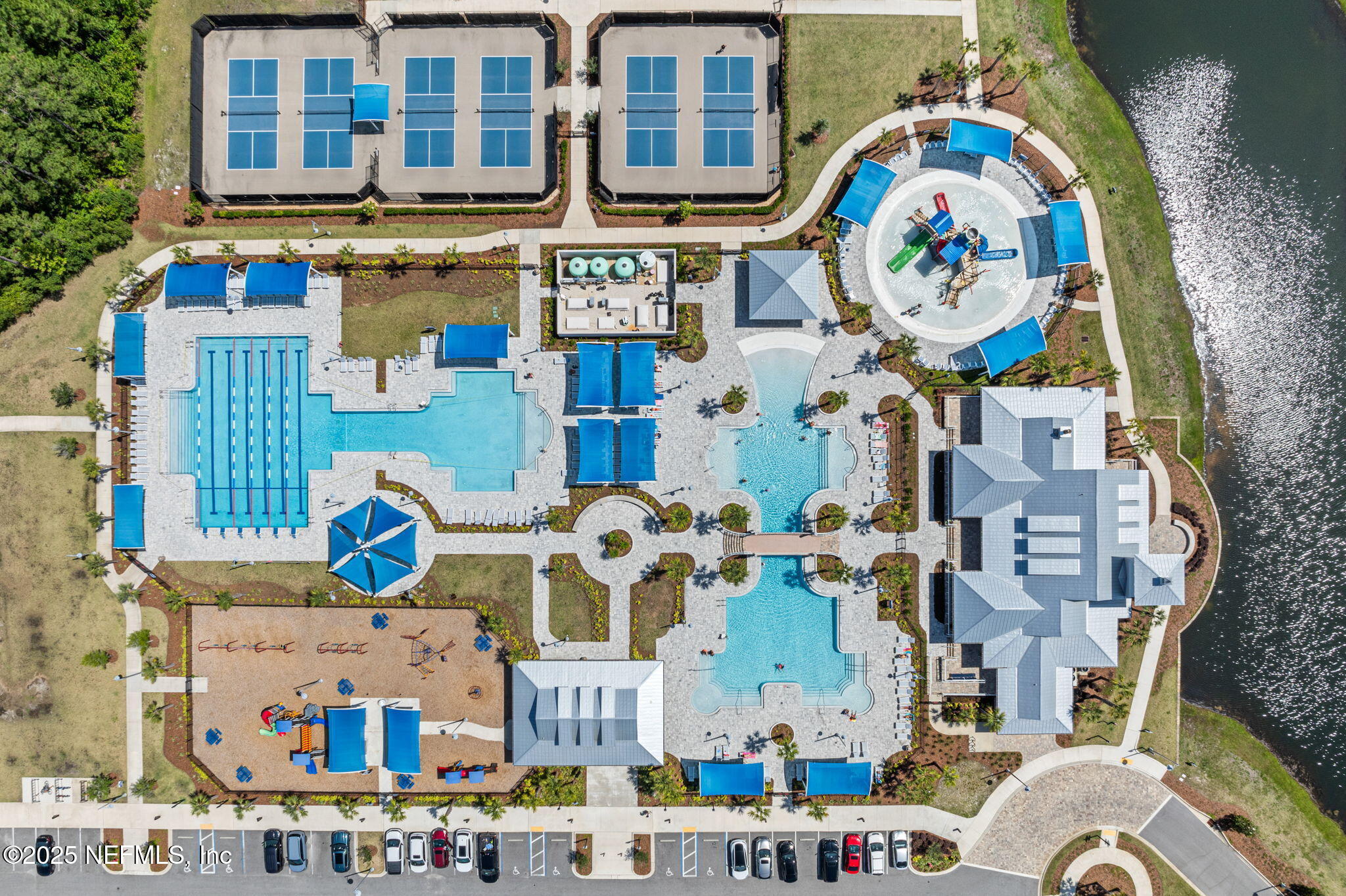 62 COUNTRY FERN Drive