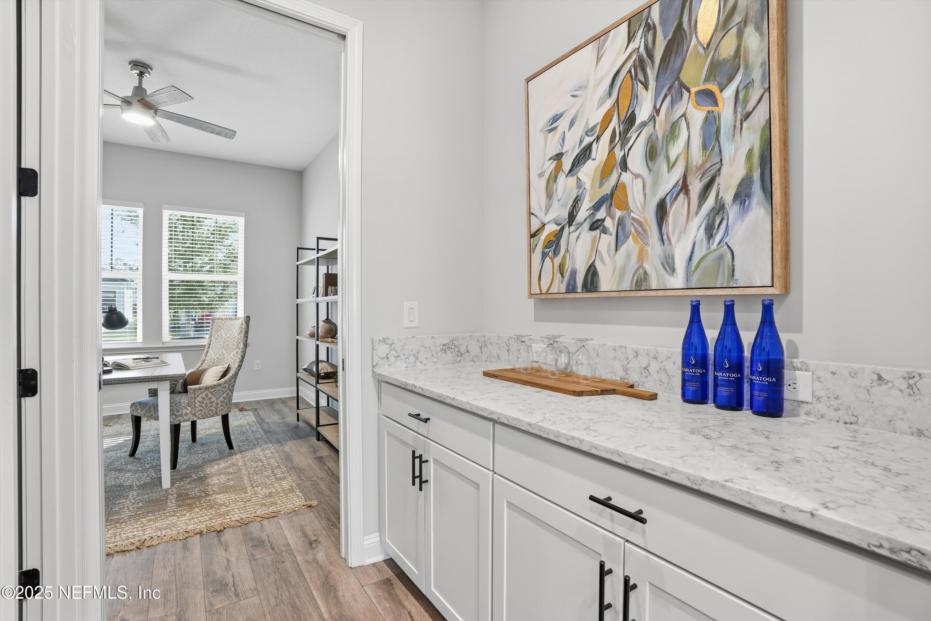 62 COUNTRY FERN Drive