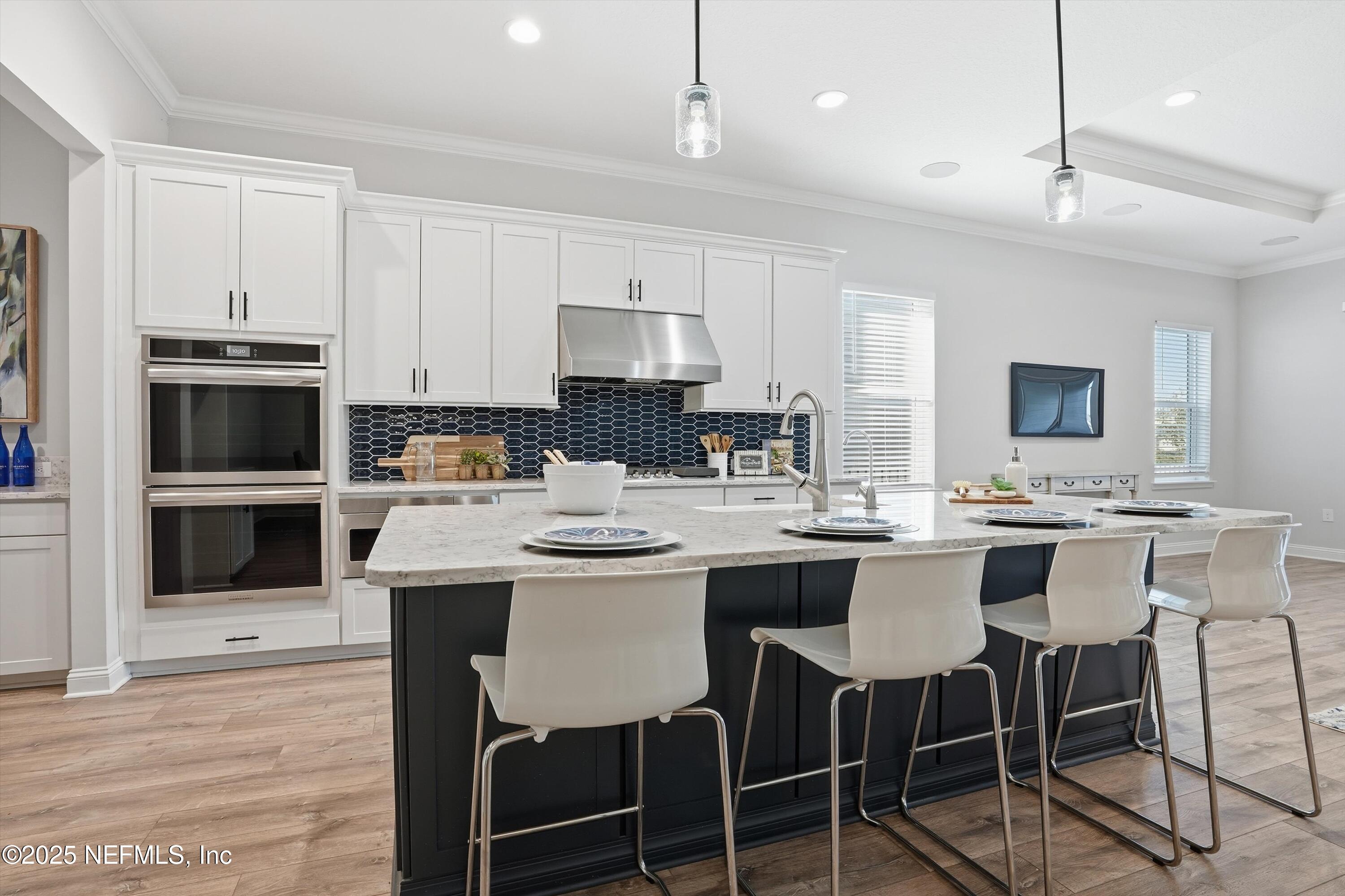 62 COUNTRY FERN Drive