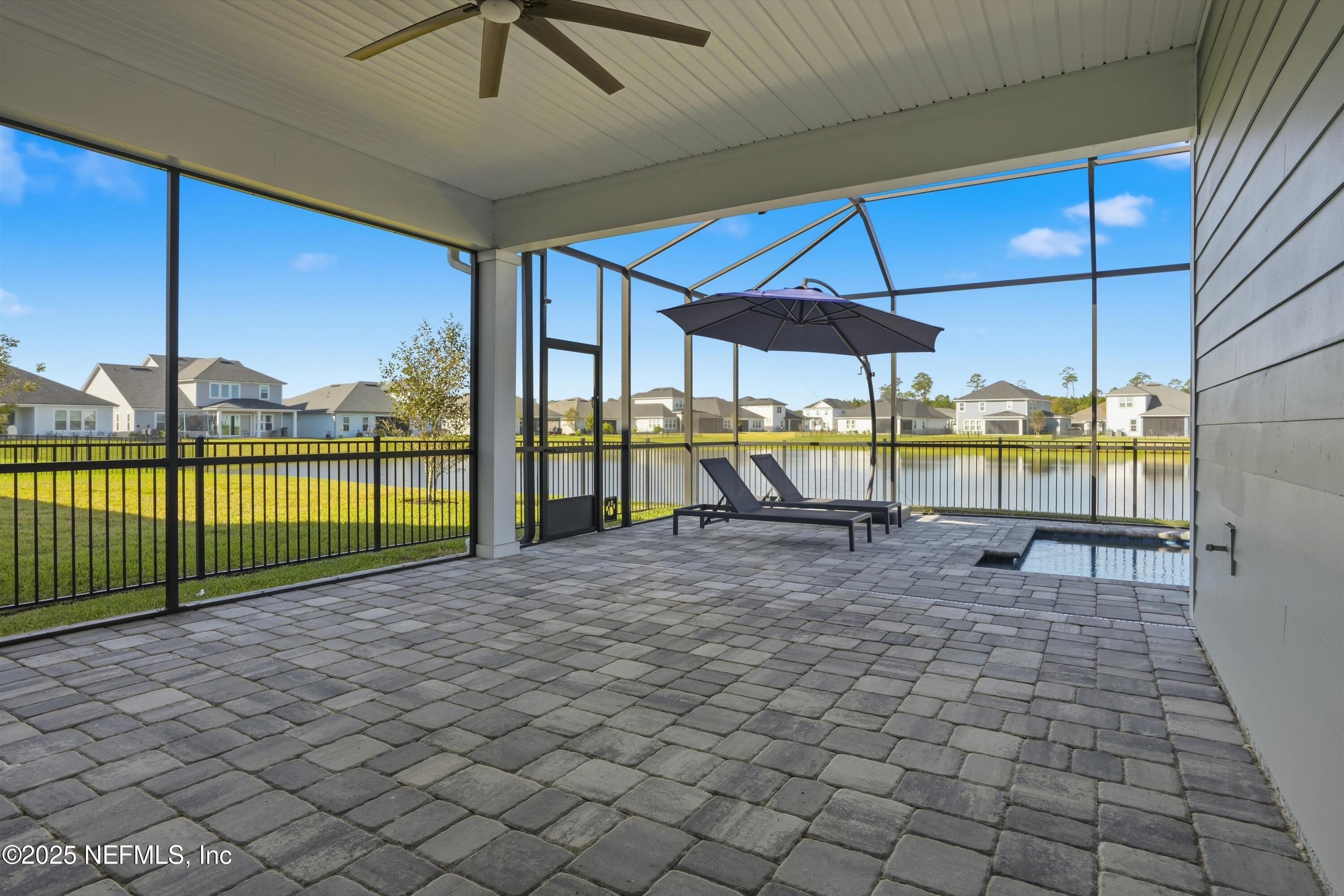 62 COUNTRY FERN Drive