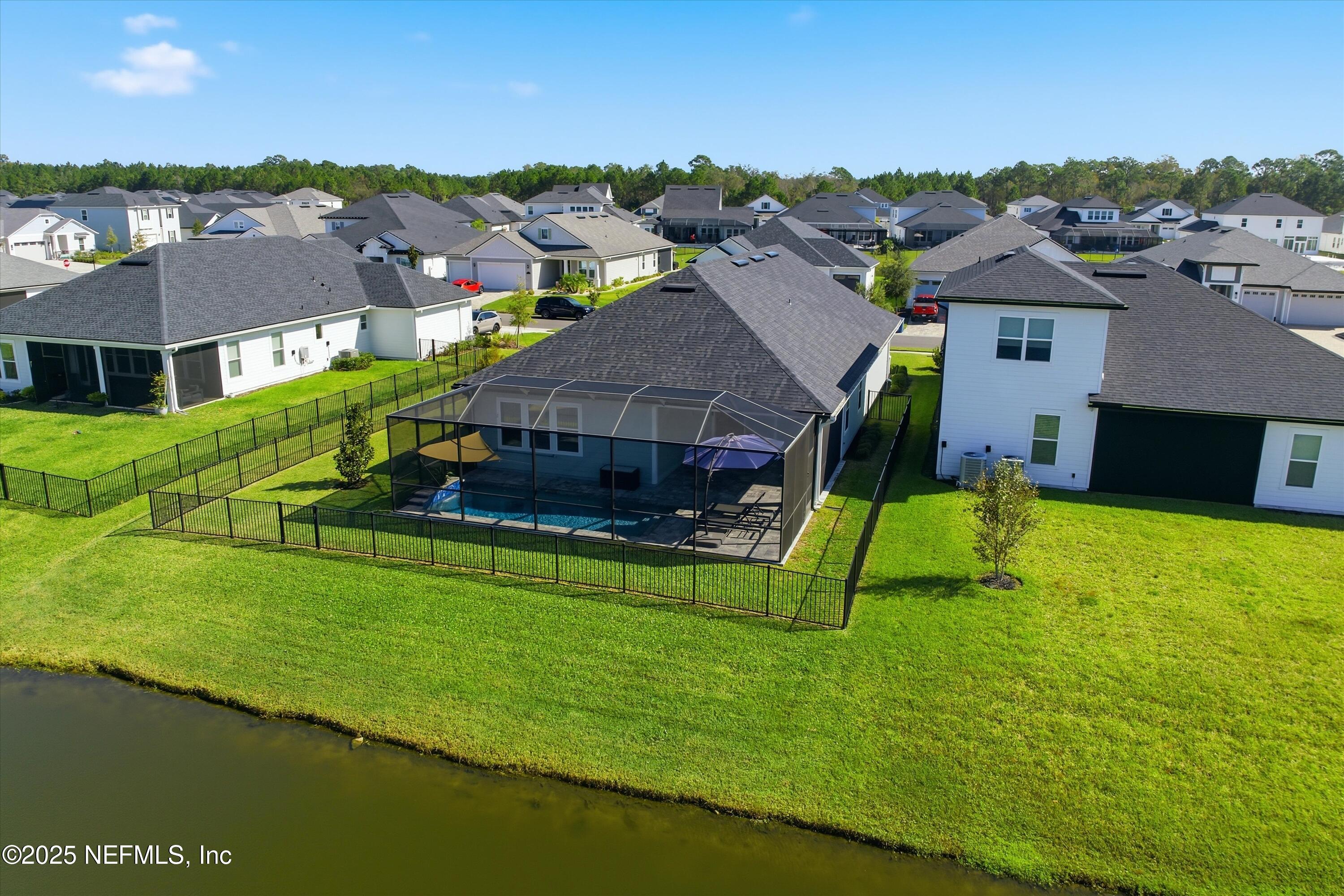 62 COUNTRY FERN Drive