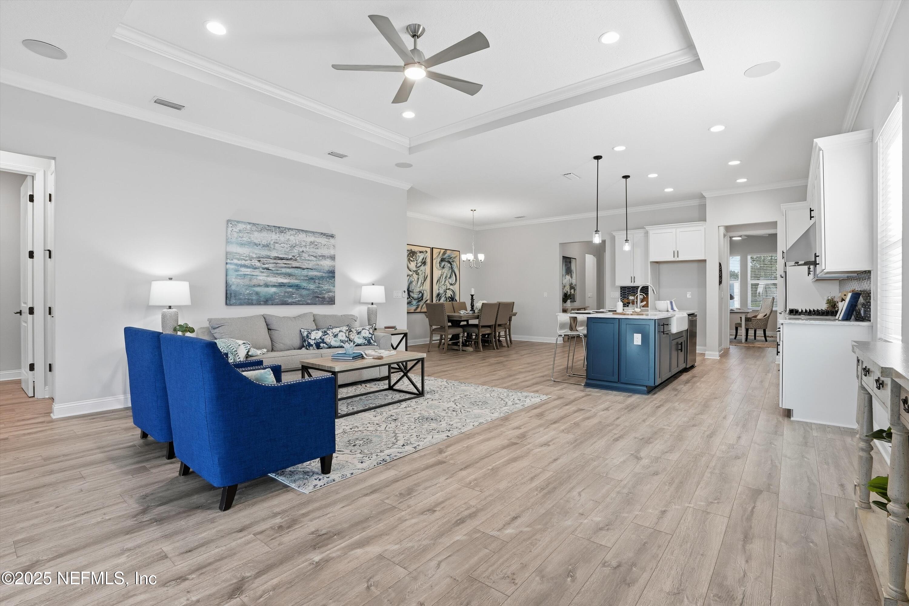 62 COUNTRY FERN Drive