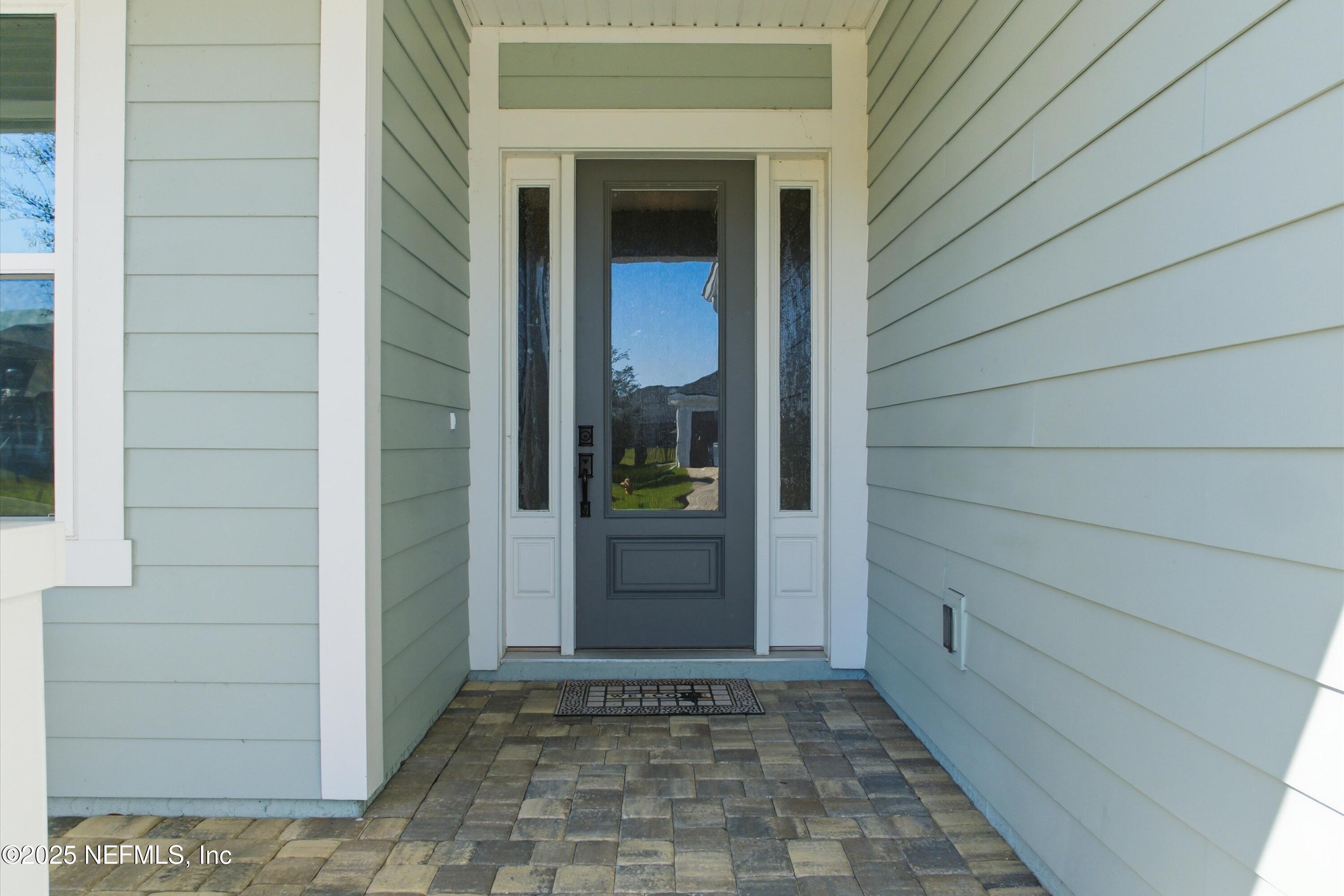 62 COUNTRY FERN Drive