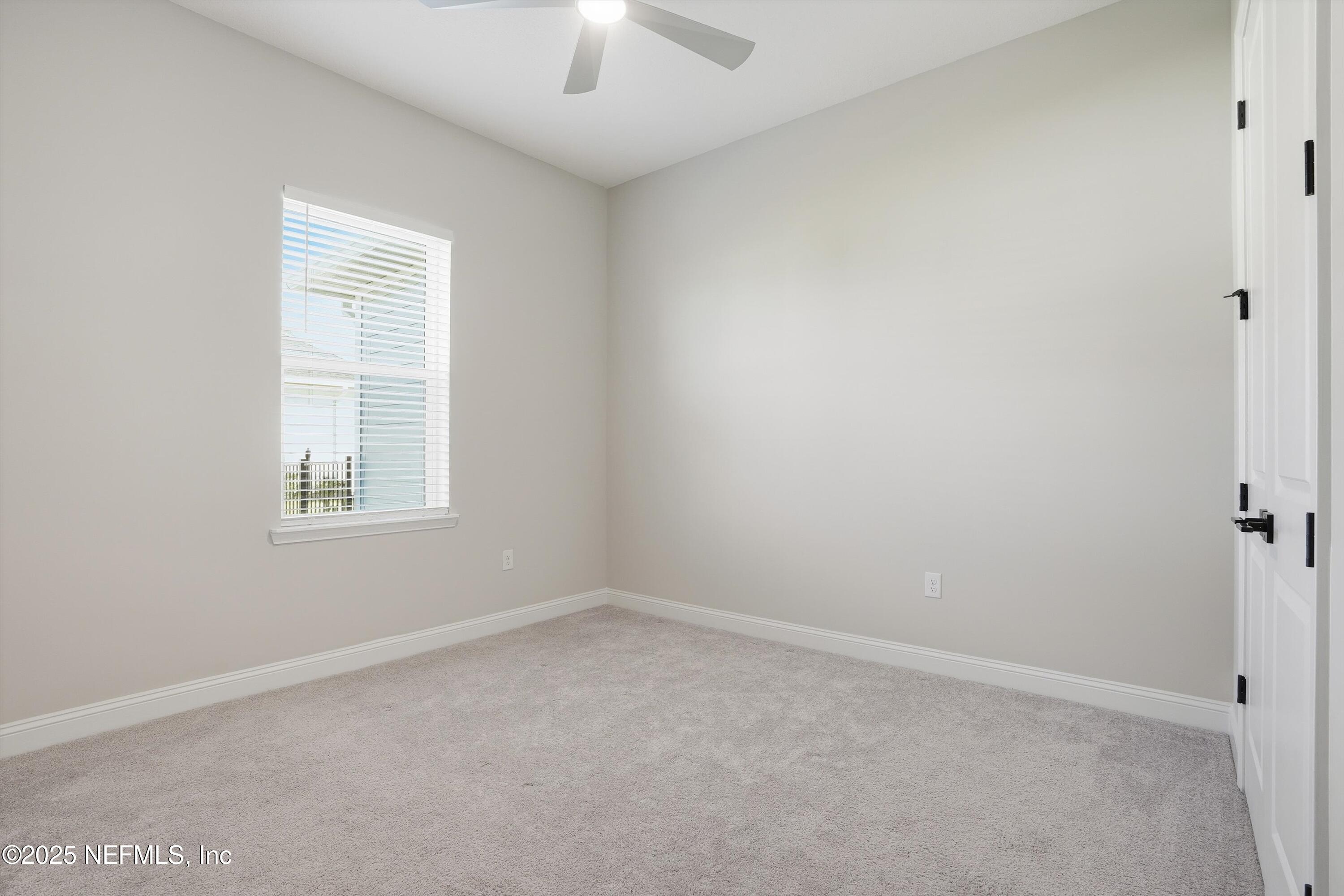 62 COUNTRY FERN Drive