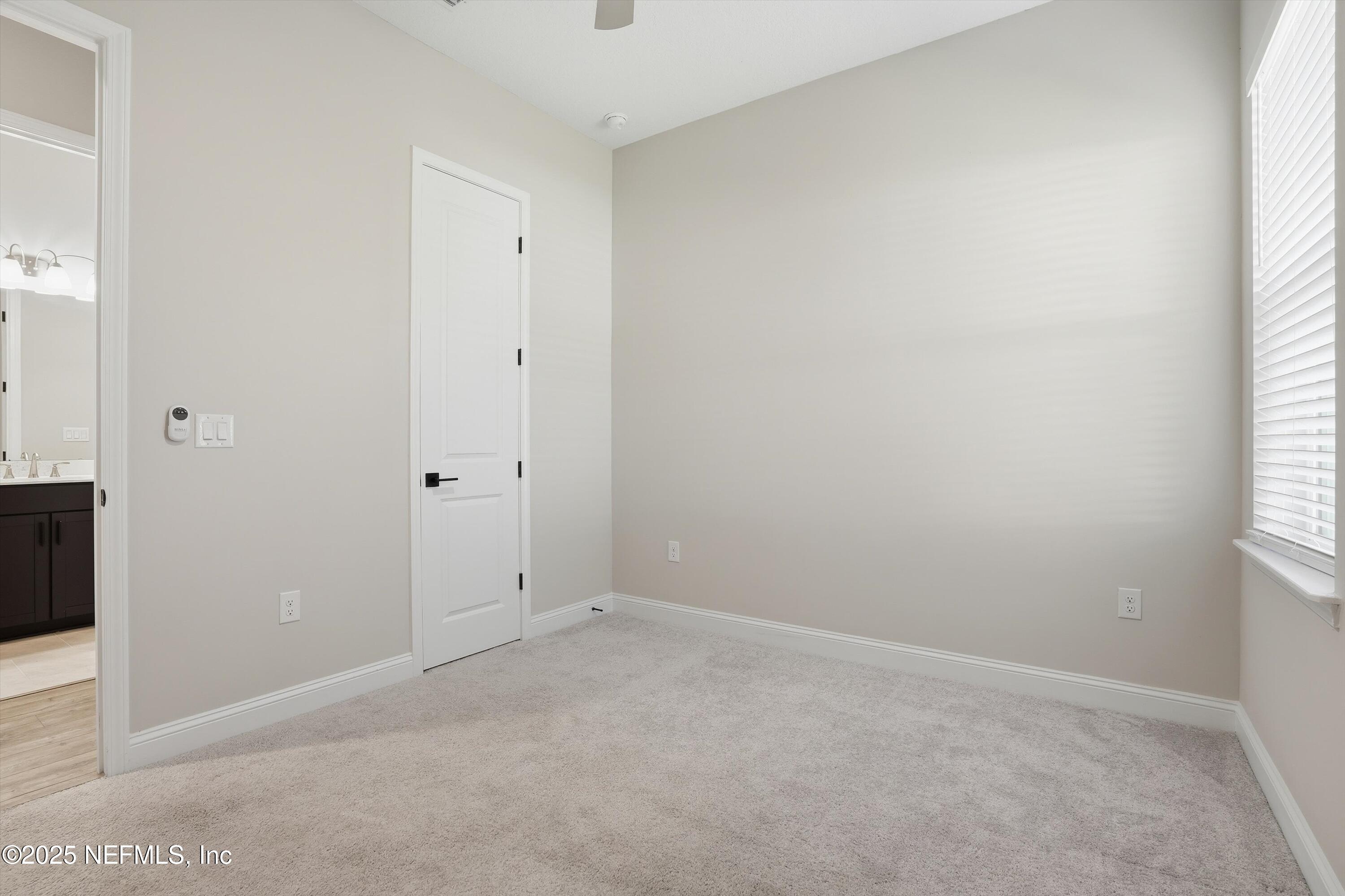 62 COUNTRY FERN Drive