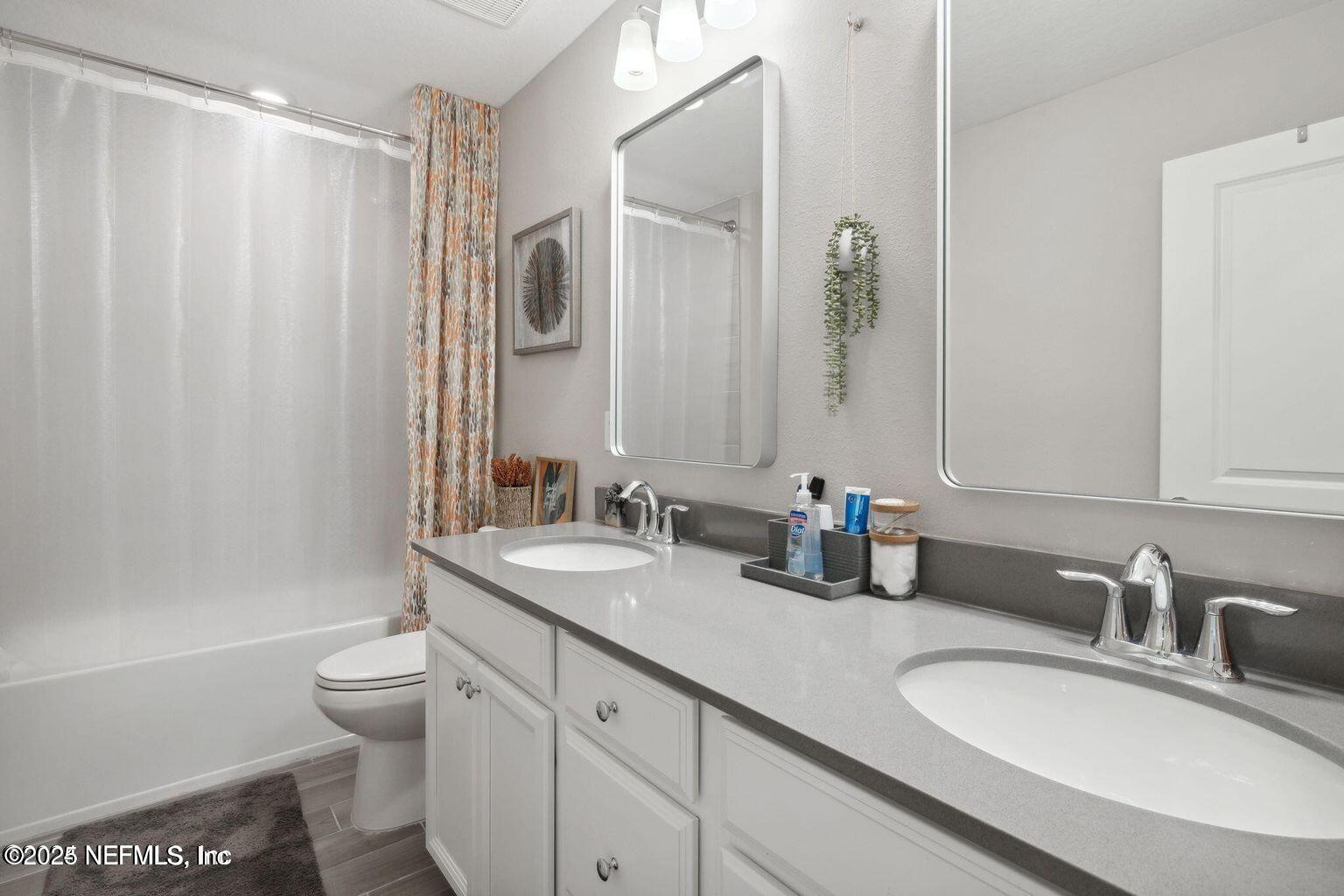 357 BORACAY Circle, St. Johns