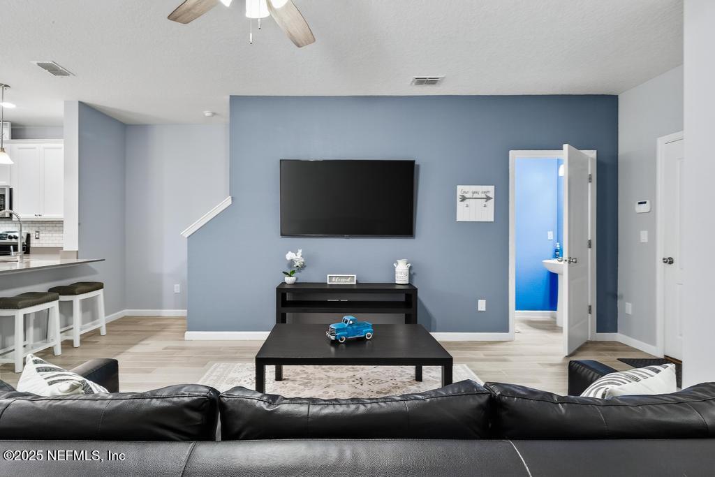 1105 BEACH DUNE Drive