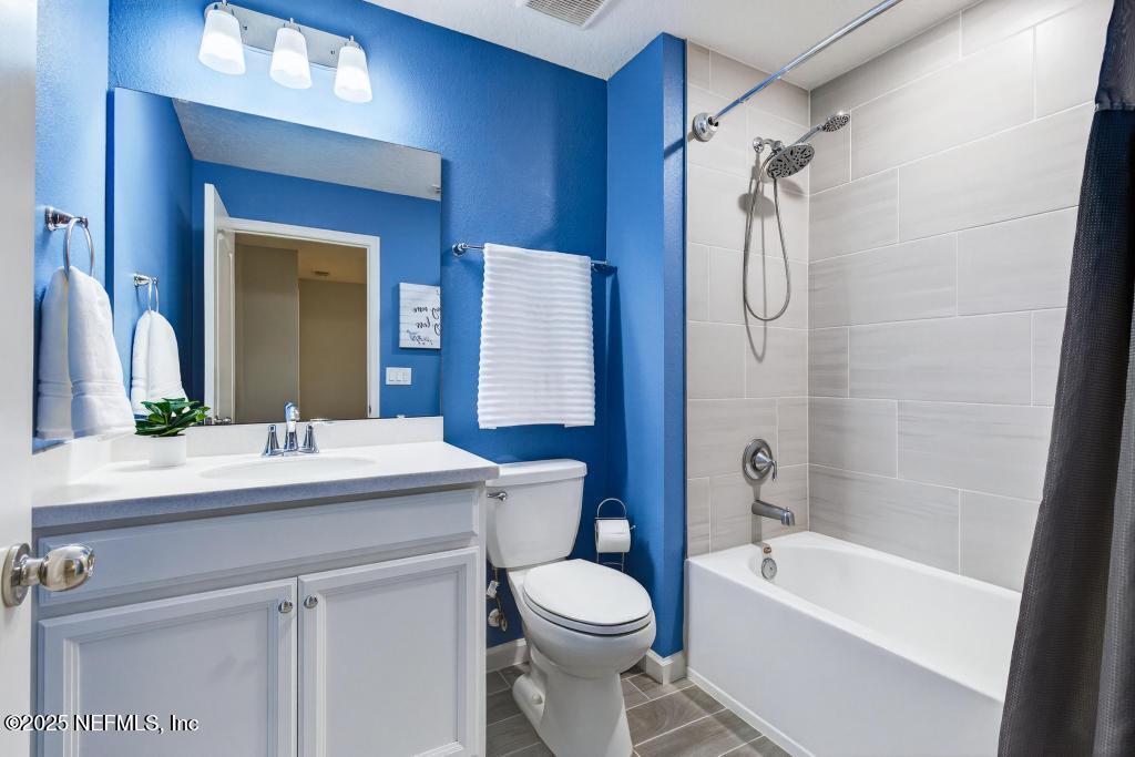 1105 BEACH DUNE Drive