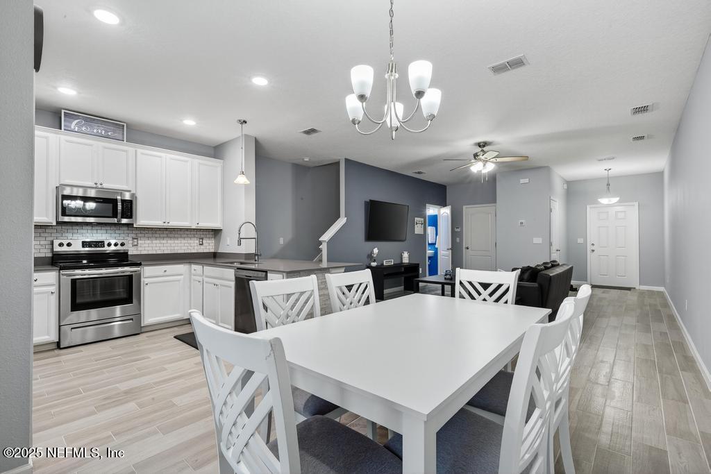 1105 BEACH DUNE Drive