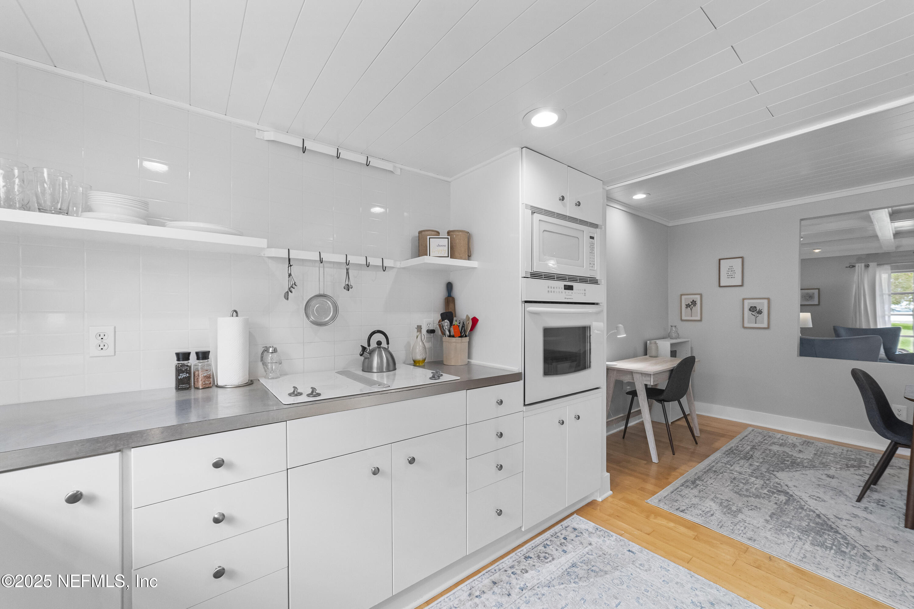 5201 ATLANTIC Boulevard, 277