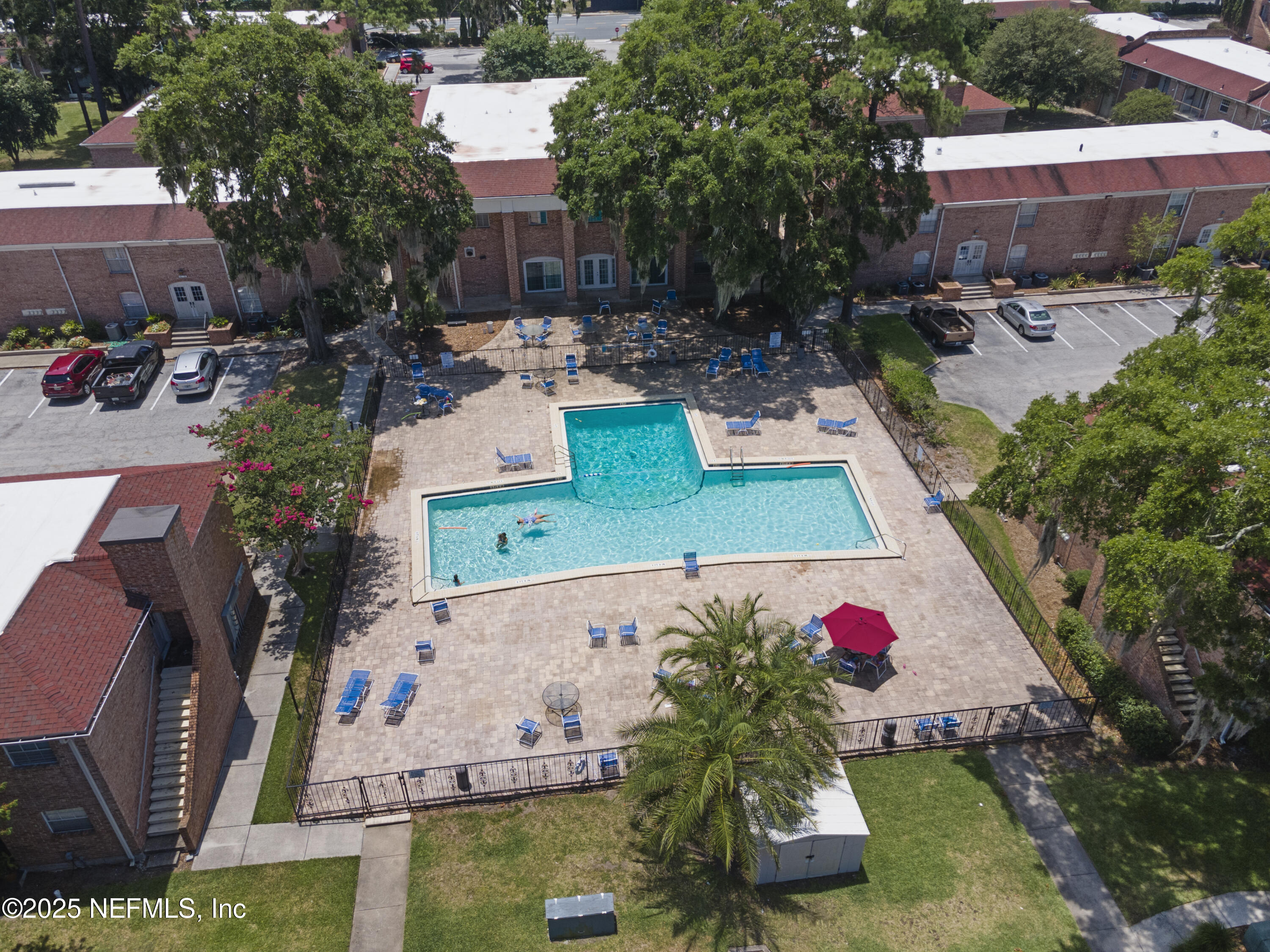 5201 ATLANTIC Boulevard, 277