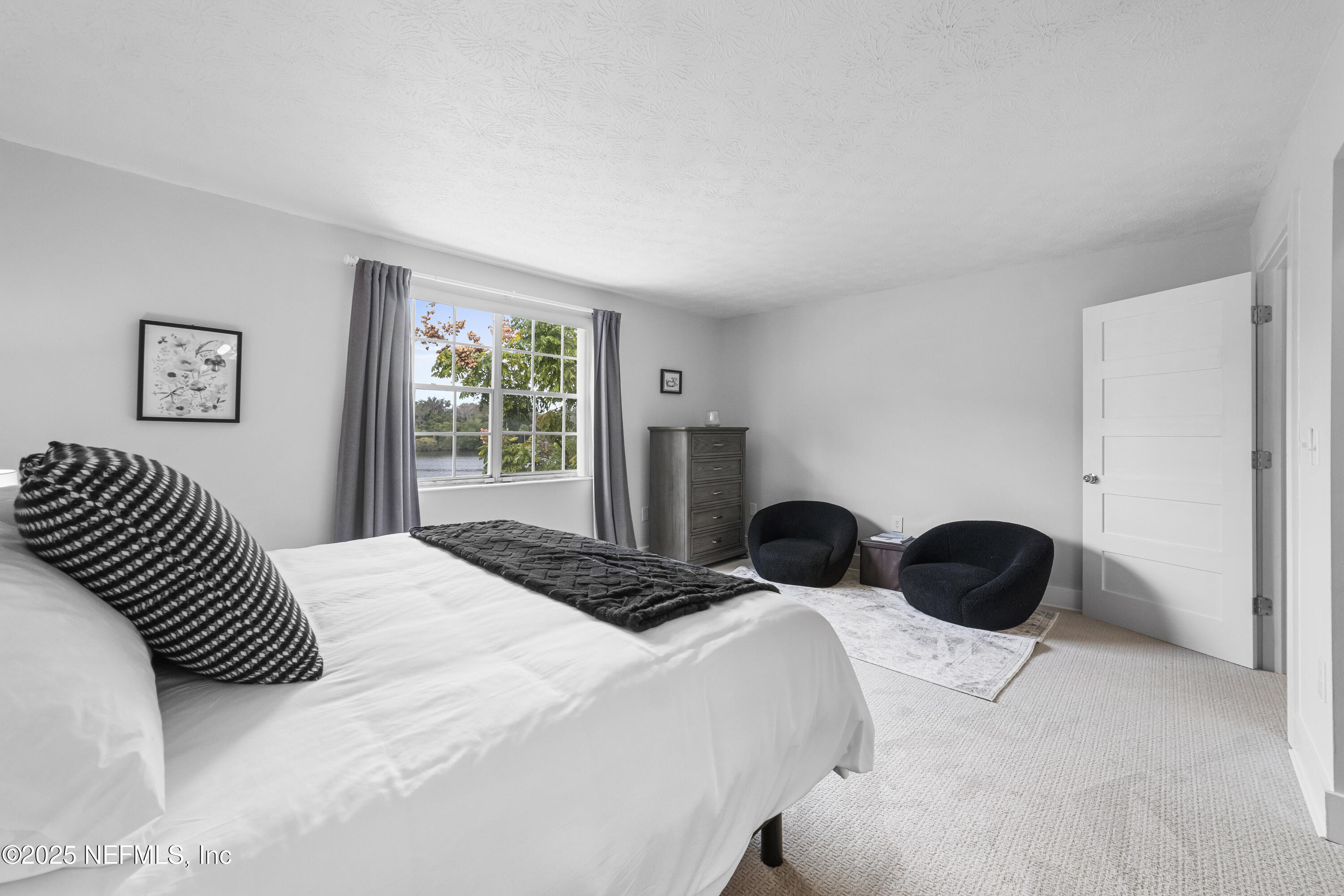 5201 ATLANTIC Boulevard, 277