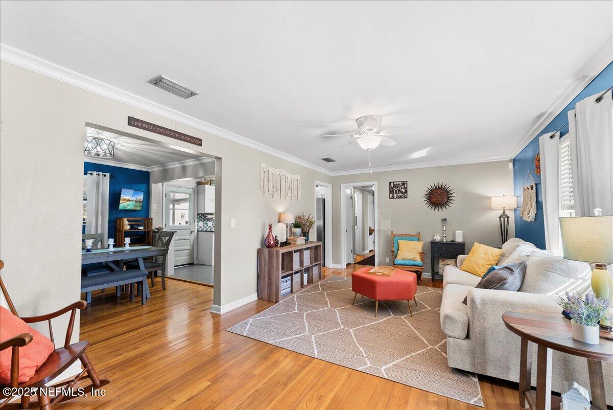 3770 HASLETT Drive E