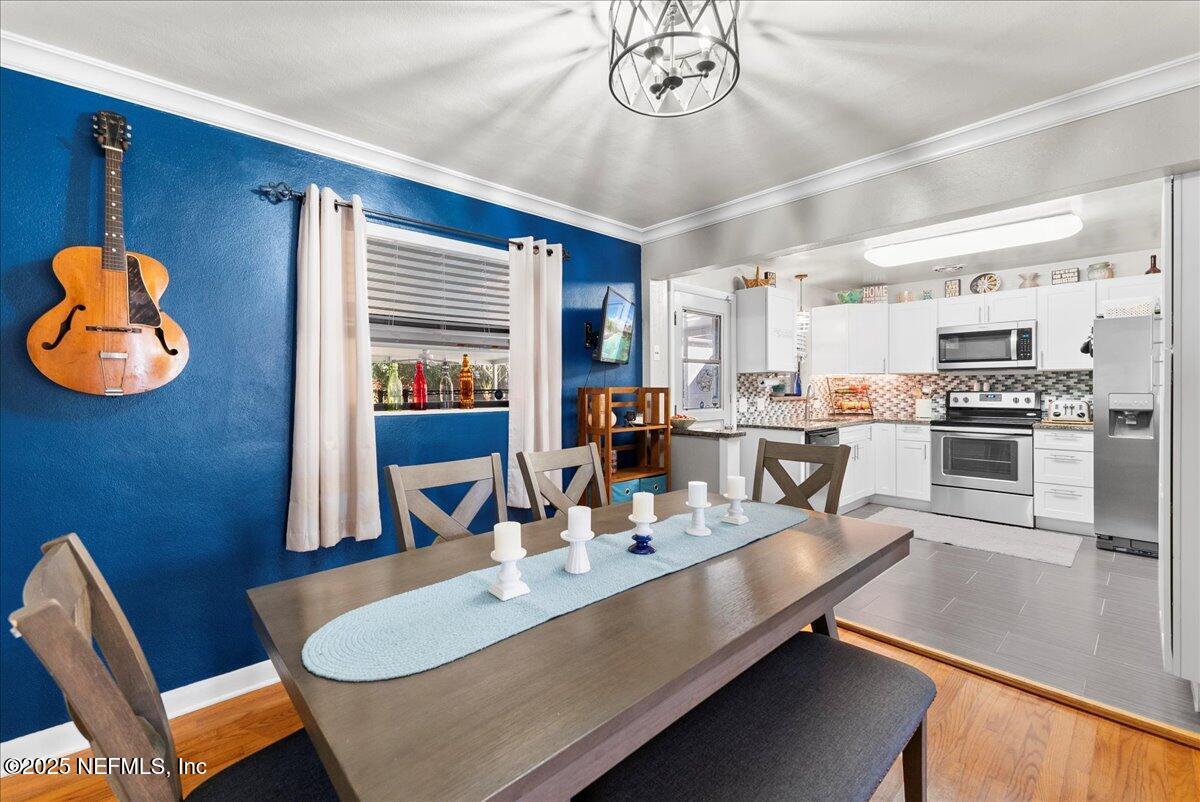 3770 HASLETT Drive E