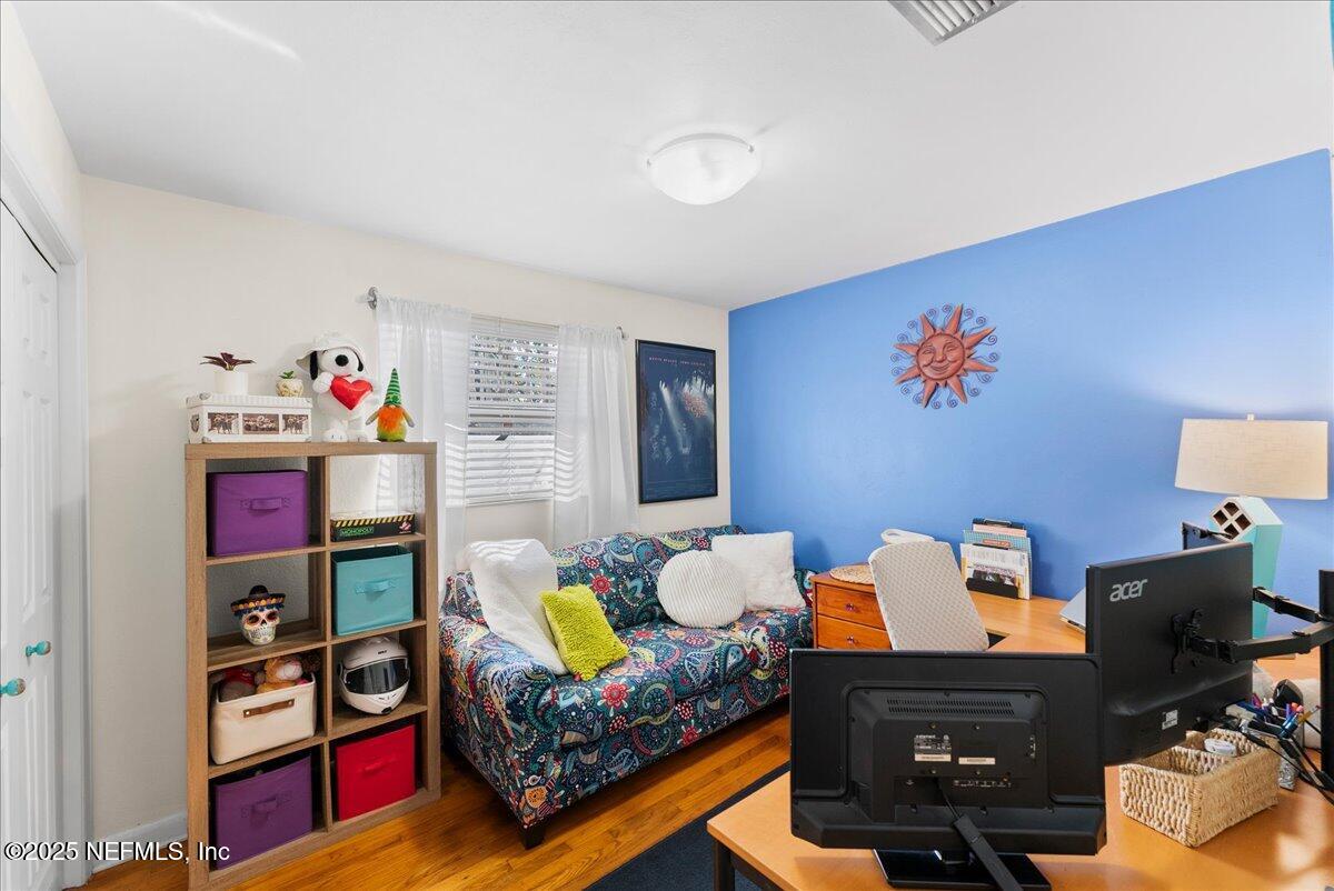 3770 HASLETT Drive E