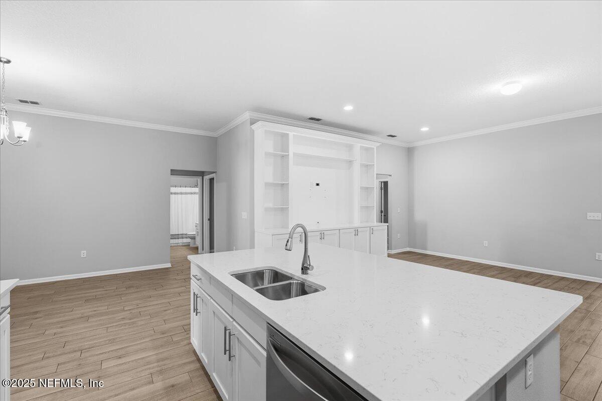 140 GRANITE CITY Avenue, St. Johns